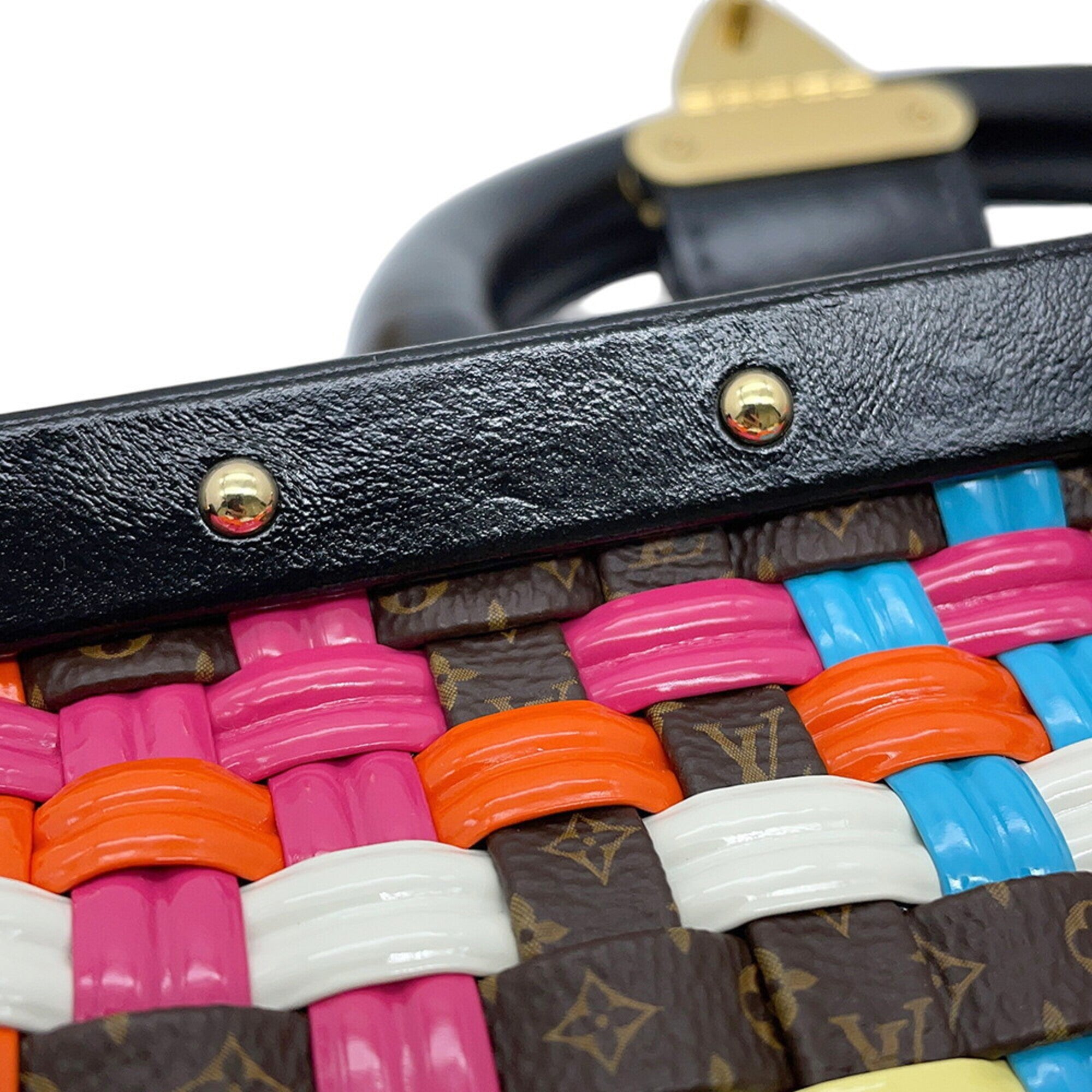 Louis Vuitton handbag, Monogram clutch M22323 LOUIS VUITTON handbag 2023SS Nicolas Ghesquière — Like New