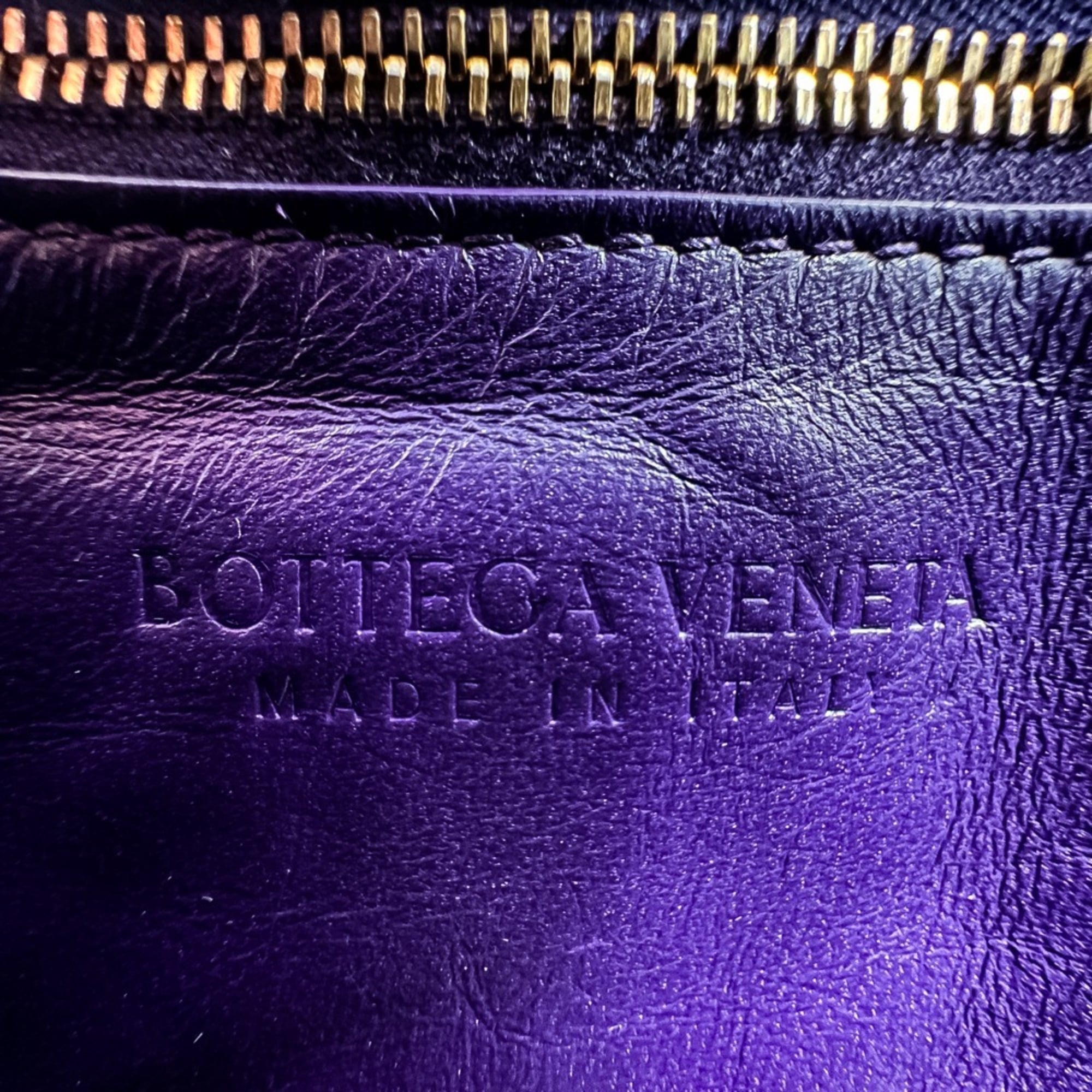 Bottega Veneta Padded Cassette Intrecciato Shoulder Bag 591970 Purple Women's — Like New