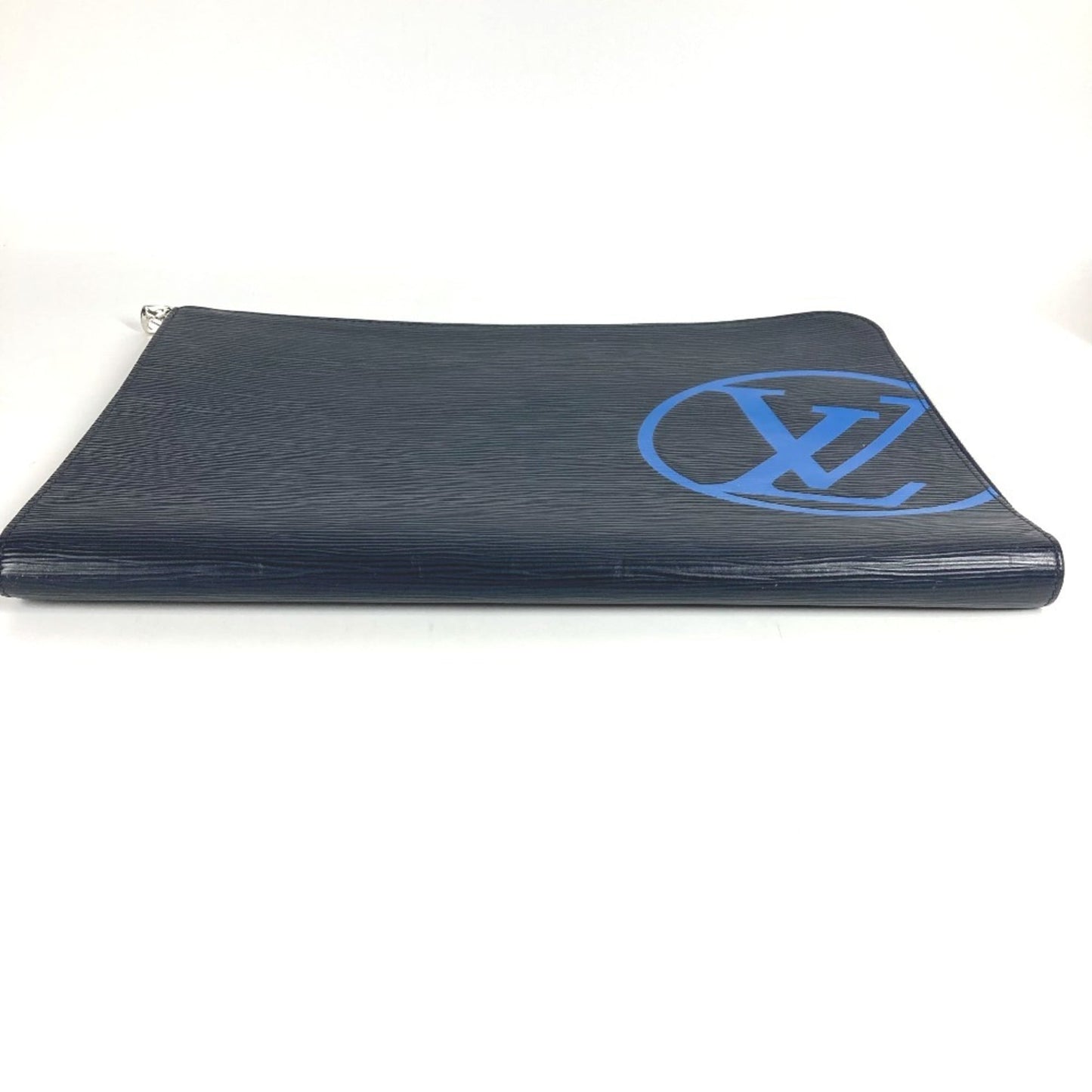 LOUIS VUITTON M68199 Epi Leather Pochette Jour GM. This GM bag features an L-shaped zipper and is a clutch in Leather. Available Blue Marine for men women.