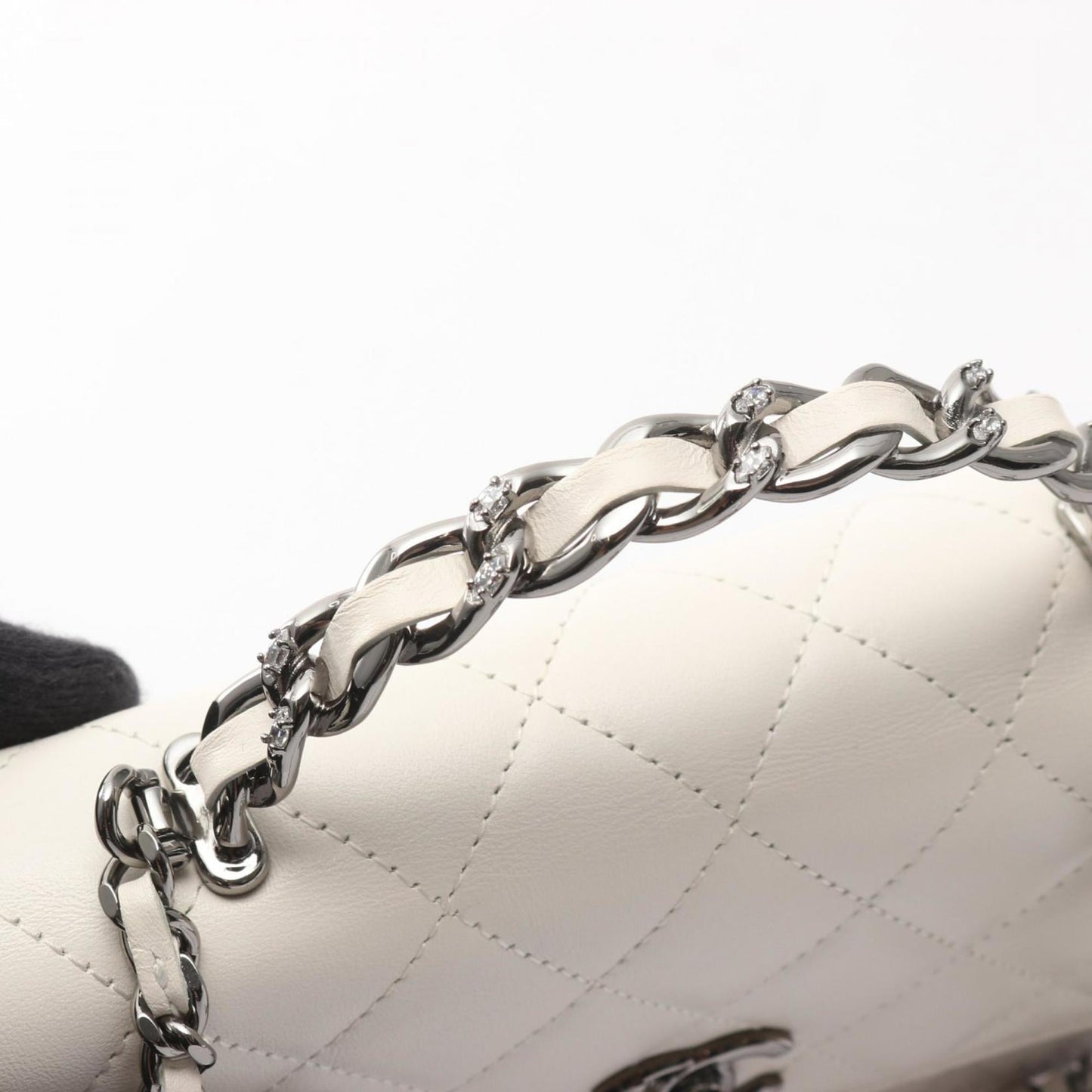 CHANEL Matelasse Top Handle Phone Case Shoulder Bag in Lambskin Leather (White)