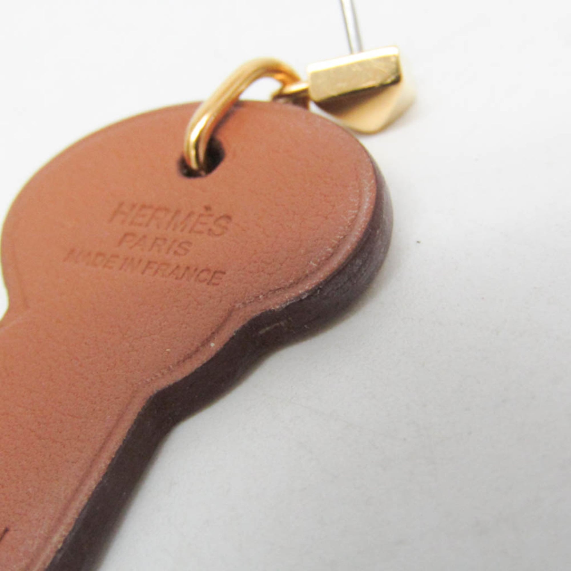 Hermes H Curiosité Cre Leather,Metal Drop Earrings Brown — Like New