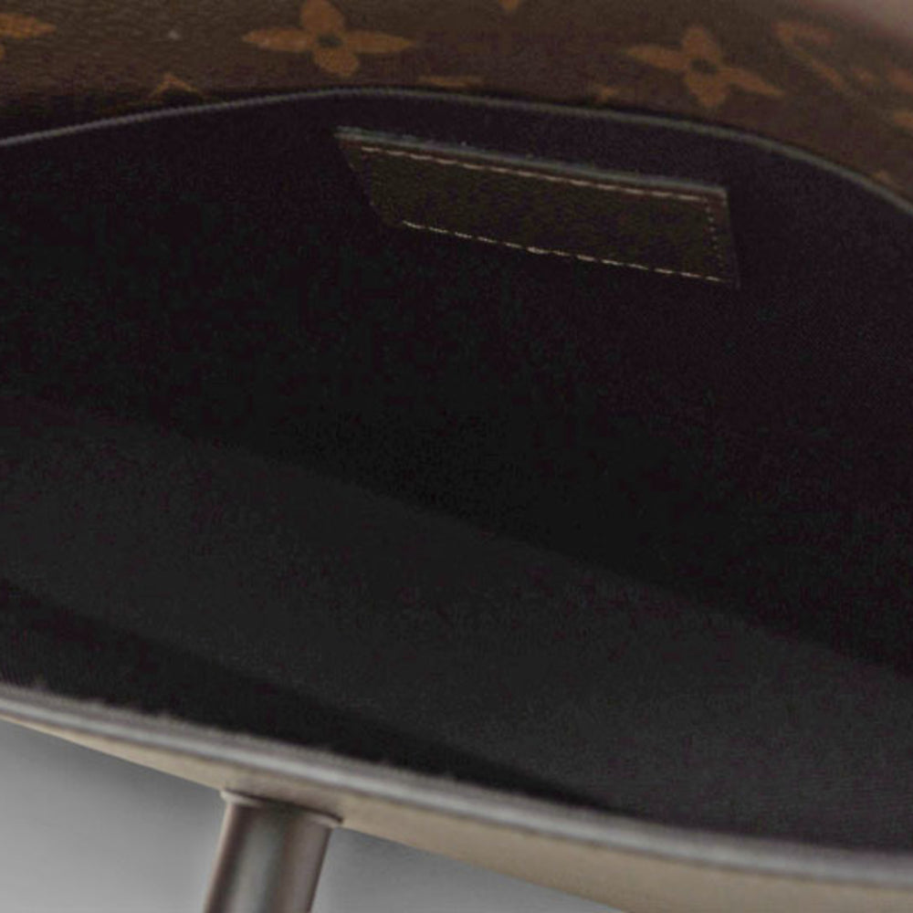 Louis Vuitton Second Bag Clutch LOUIS VUITTON Pochette Steamer Monogram Taiga Khaki M30583 — Like New