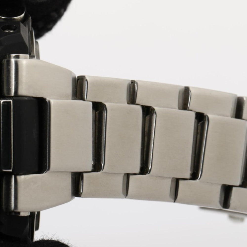 CASIO G-SHOCK G-STEEL GST-W100 Series GST-W110D-7AJF White Silver Resin/Stainless Steel Men's Watch — Good