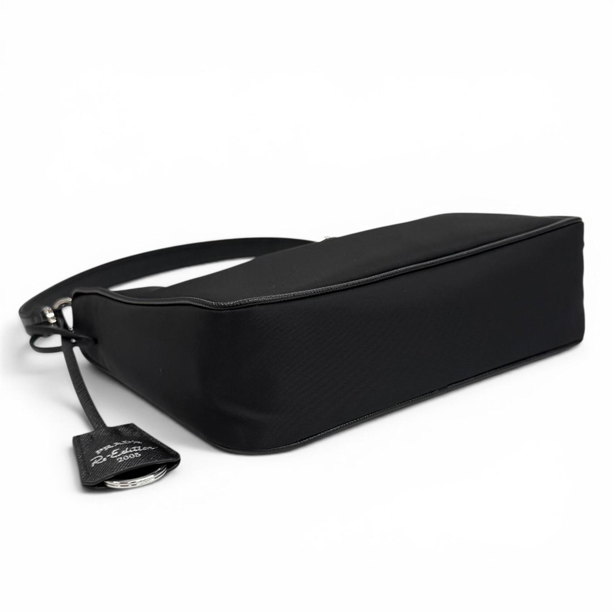 PRADA 1N204X Re-Edition 2005 Re-Nylon Triangle Logo Handbag, Black, Made in Italy, Women's, with Box and Dust Bag — Like New
