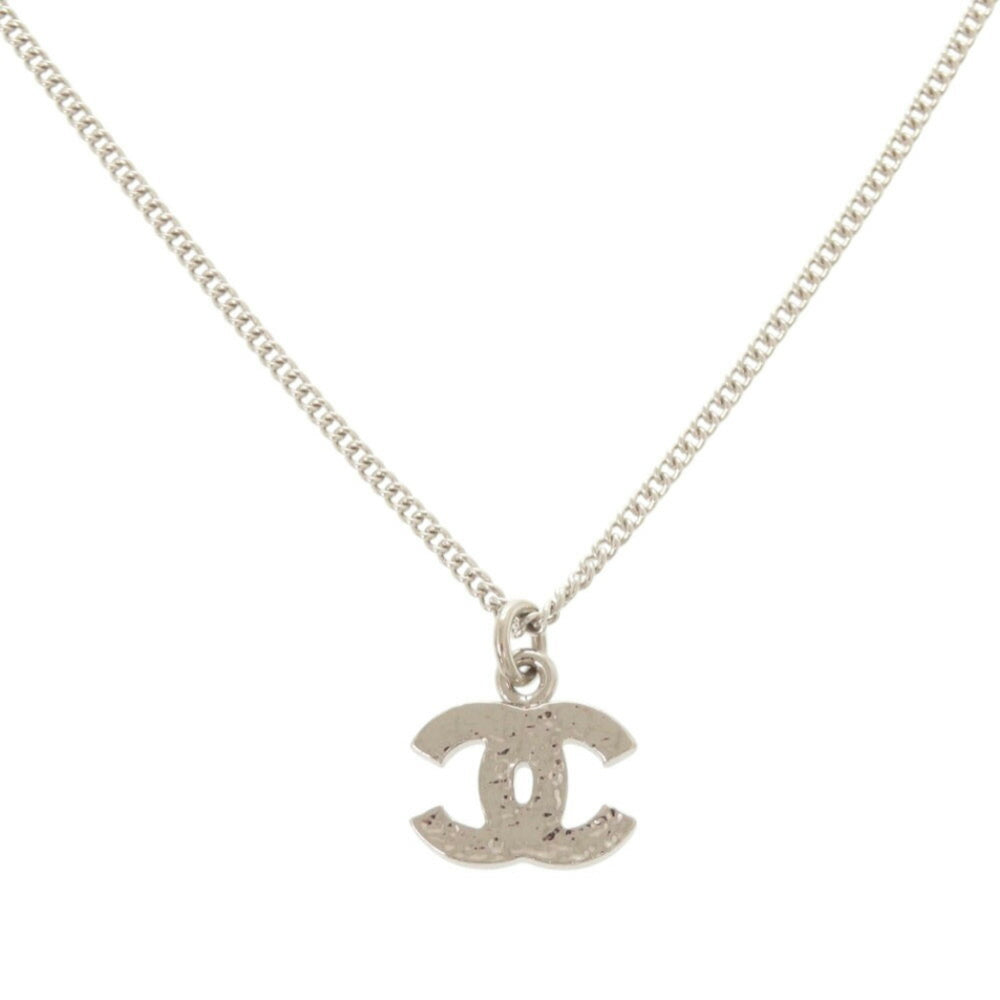 Like new Chanel Coco Mark A28942 Metal Rhinestone Silver Necklace 0460CHANEL — Like New