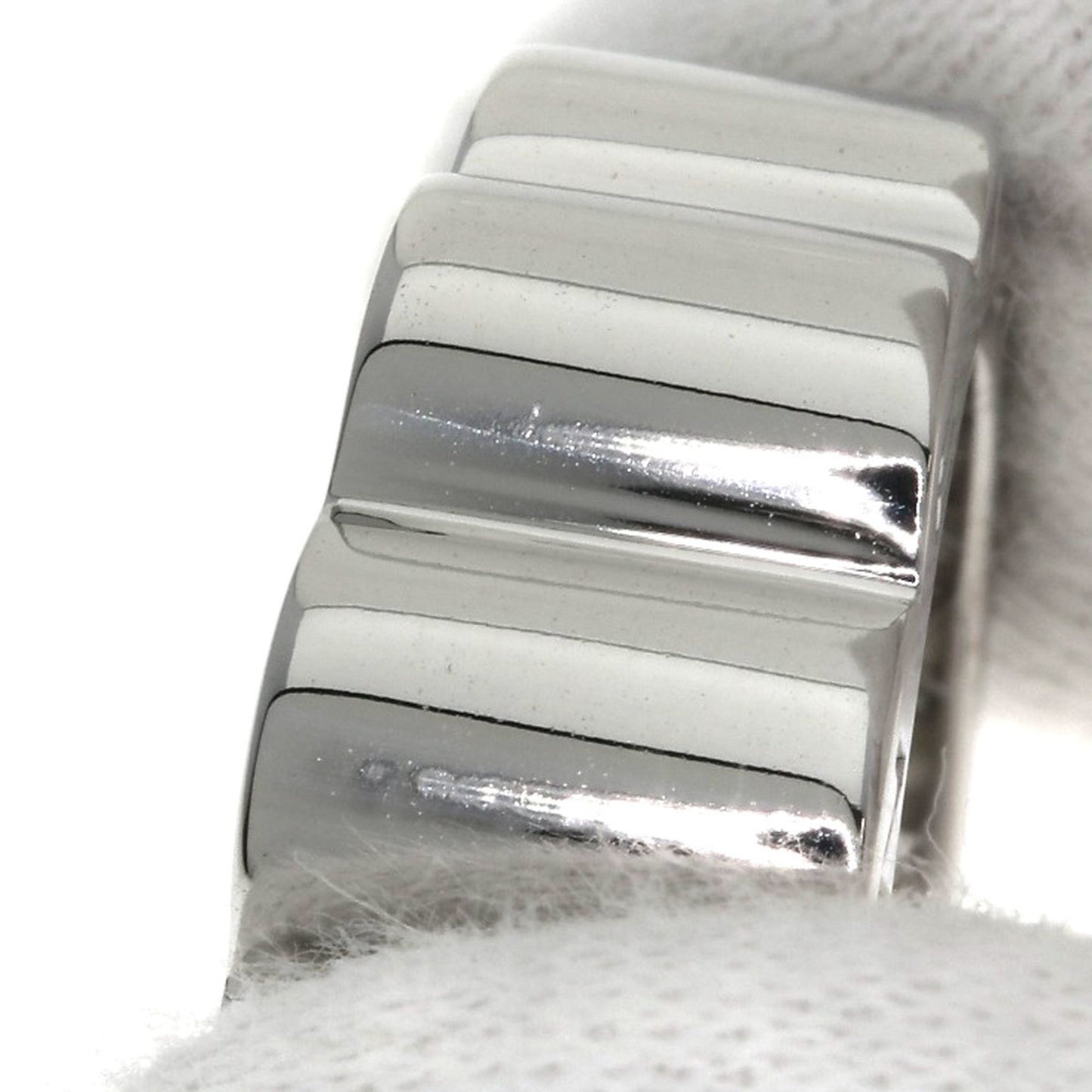 CHANEL Profield Camellia Ring in 18K White Gold for Women