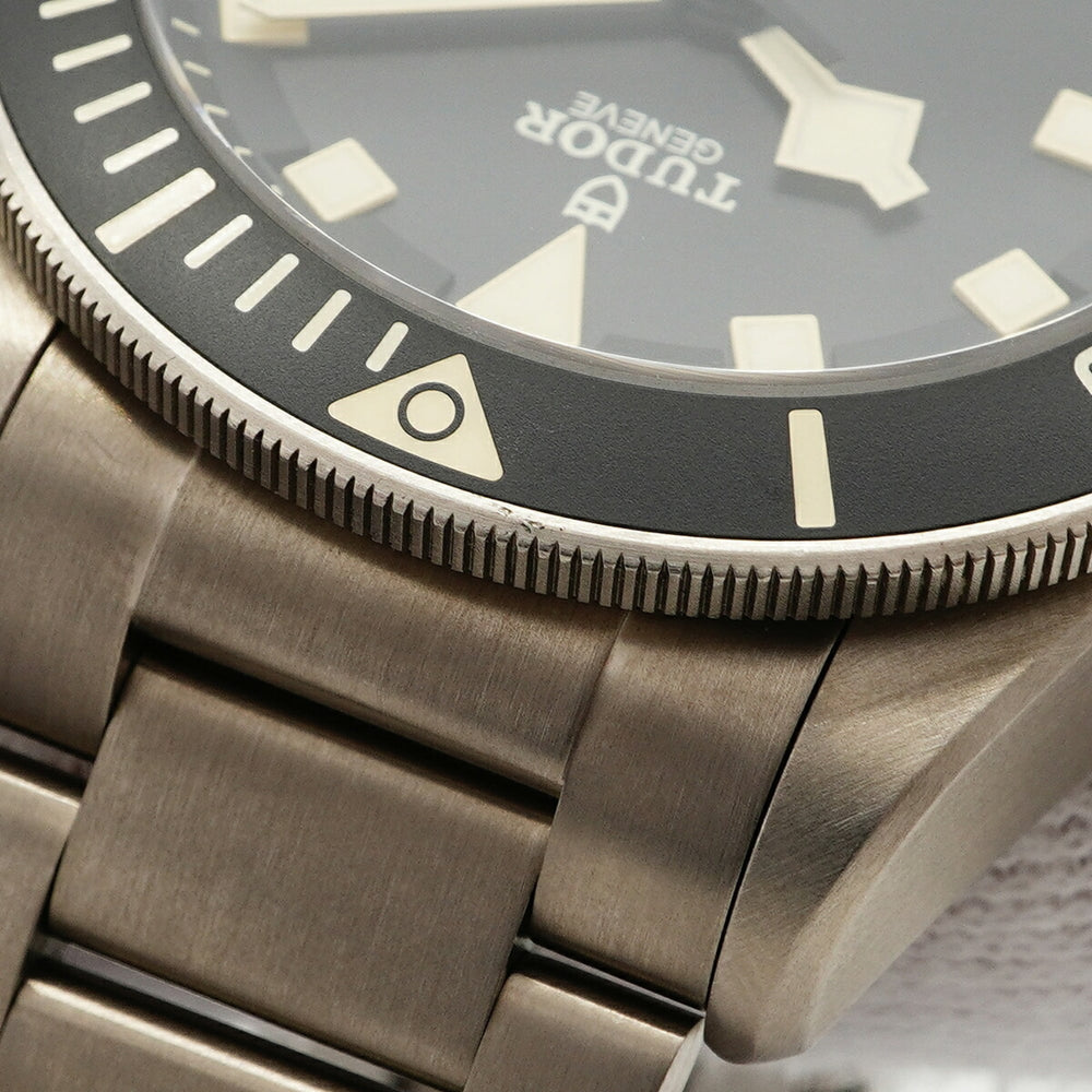 Tudor Pelagos LHD Left-Hand 25610TNL Black Dial Men's Watch — Very Good