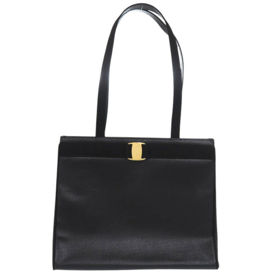Excellent condition Salvatore Ferragamo Vara Ribbon AU 21 2530 tote bag in black leather with gold hardware. 1237