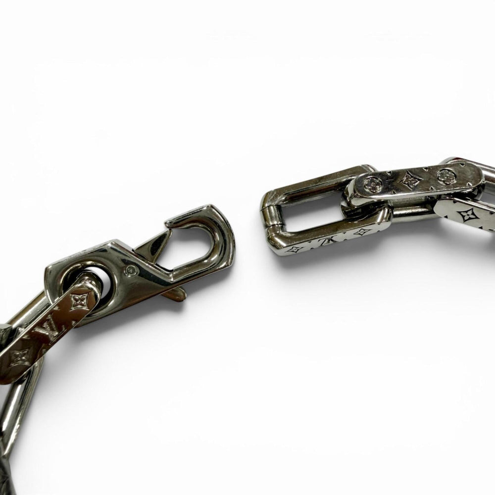 LOUIS VUITTON (Louis Vuitton) 2022 Model M00308 Bracelet Chain Monogram Metal Approx. 22cm Silver L Made in Italy Men's — Like New