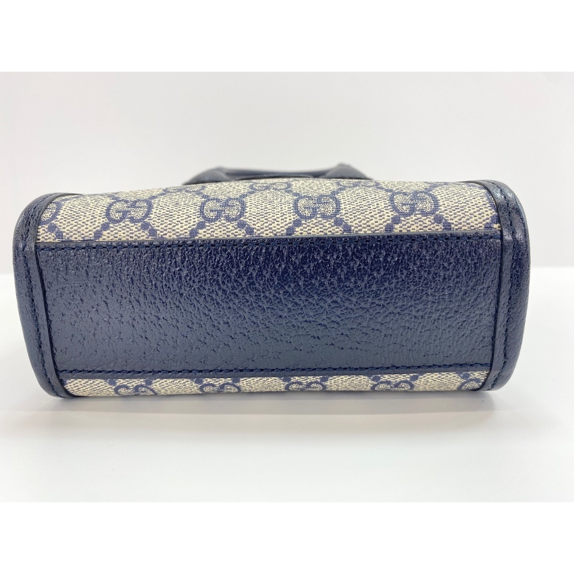 Gucci Interlocking G Shoulder Bag, Beige — Like New