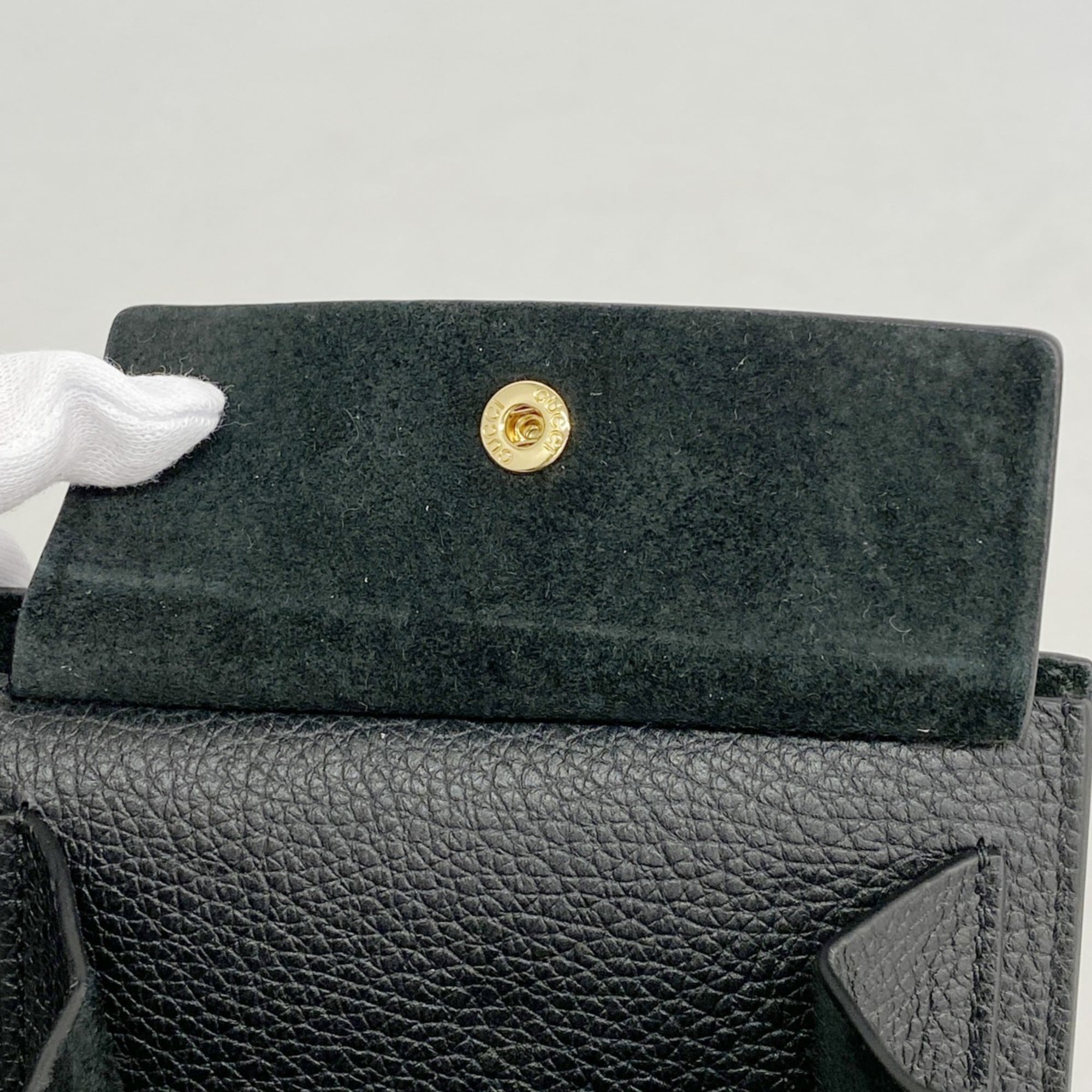 Gucci Men's Black Leather Wallet 658681