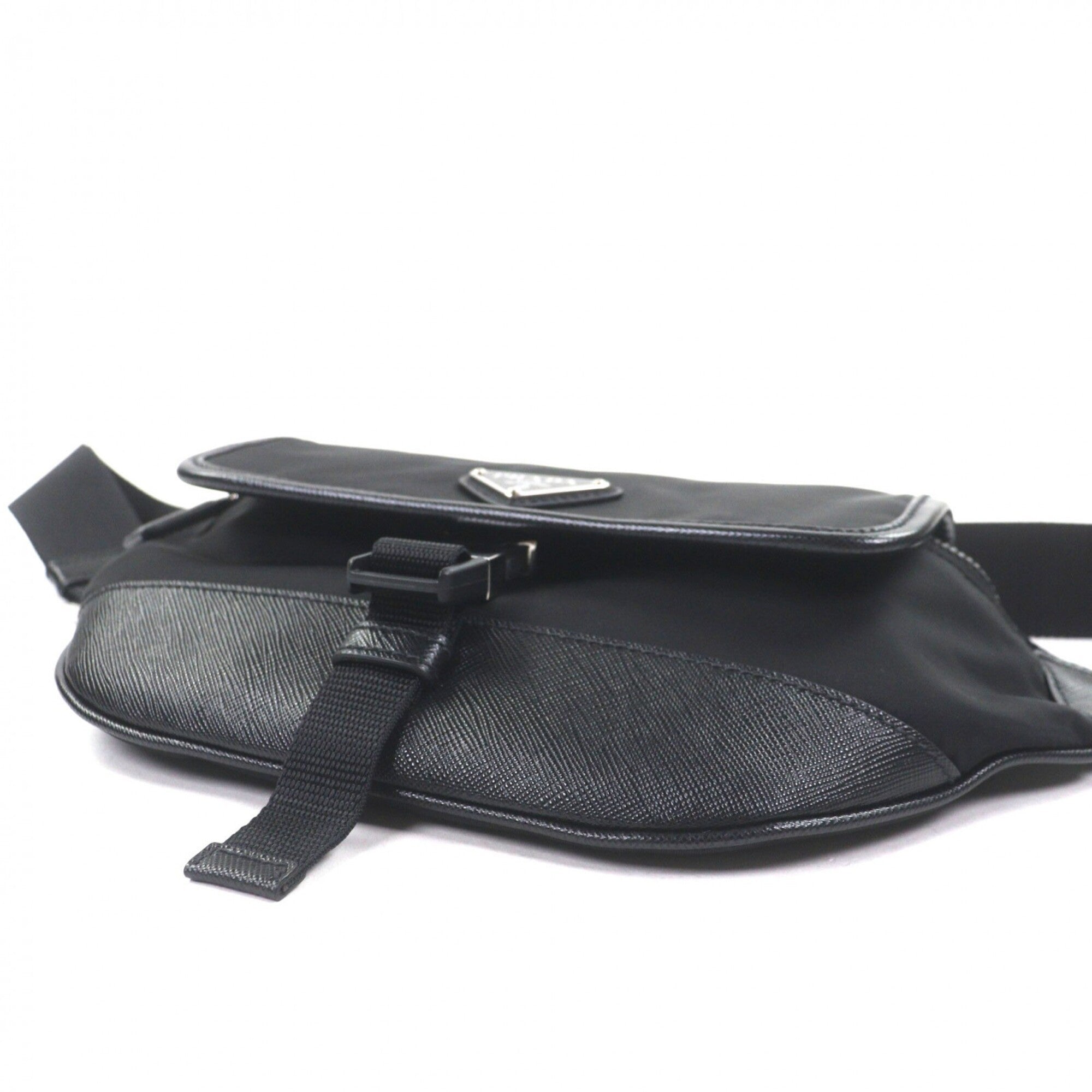 PRADA 2VH176 Nylon Leather Triangle Logo Plate Re-Nylon Body Bag Black Made in Italy Men's — Like New