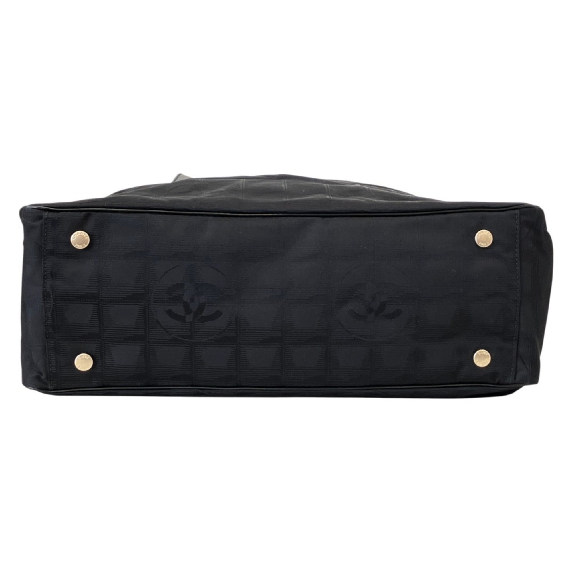 CHANEL New Travel Line GM Tote Bag A15825 Black Women's — Like New