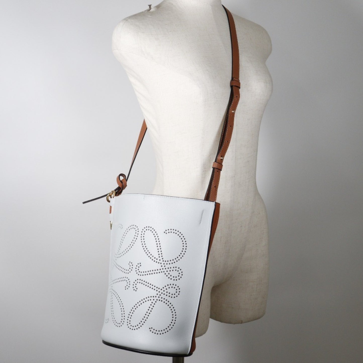 LOEWE Shoulder Bag Calf A5 Open Unisex I111624058