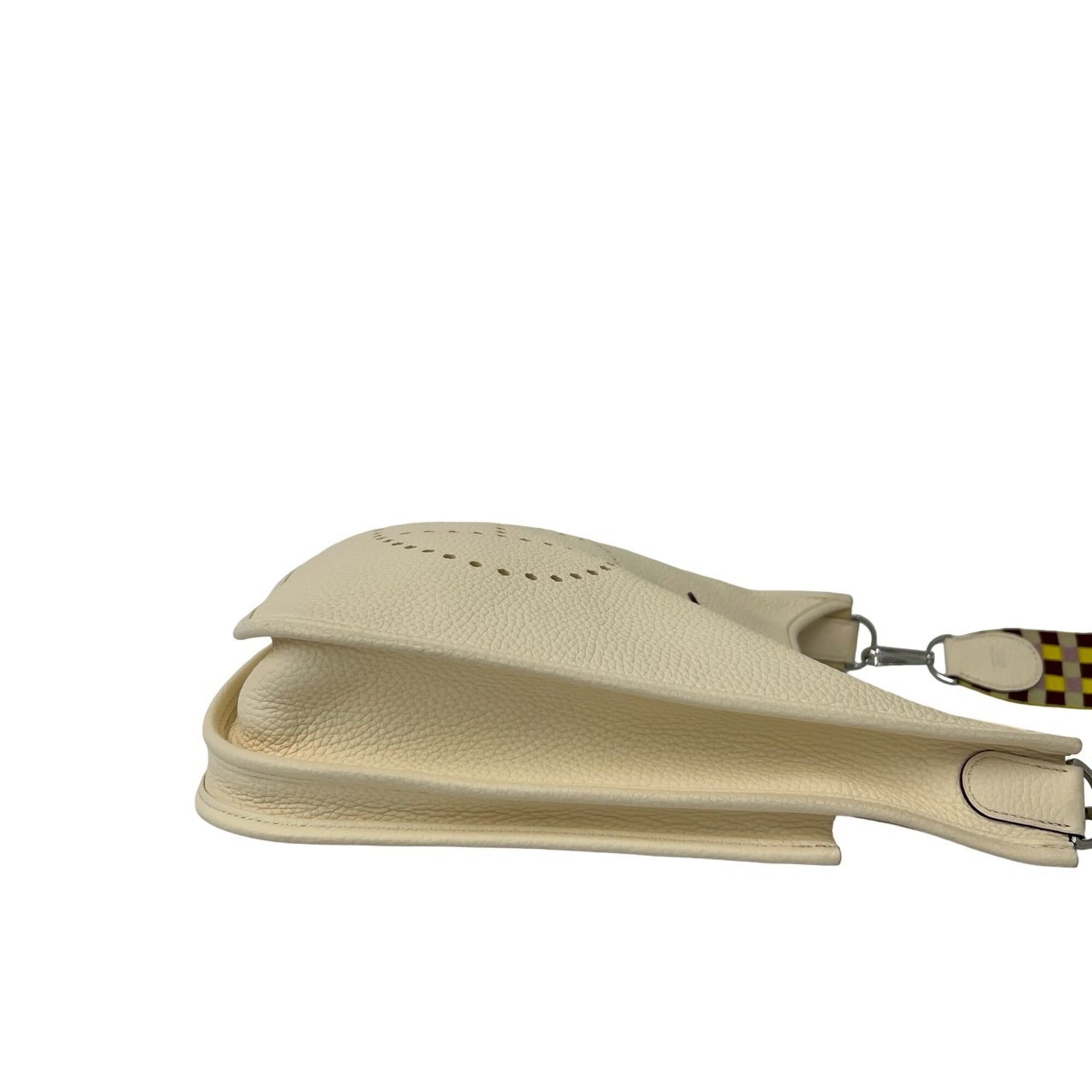 HERMES Evelyne 3 PM Taurillon Clemence Leather Shoulder Bag/Sacoche, Ivory, 65819 — Like New