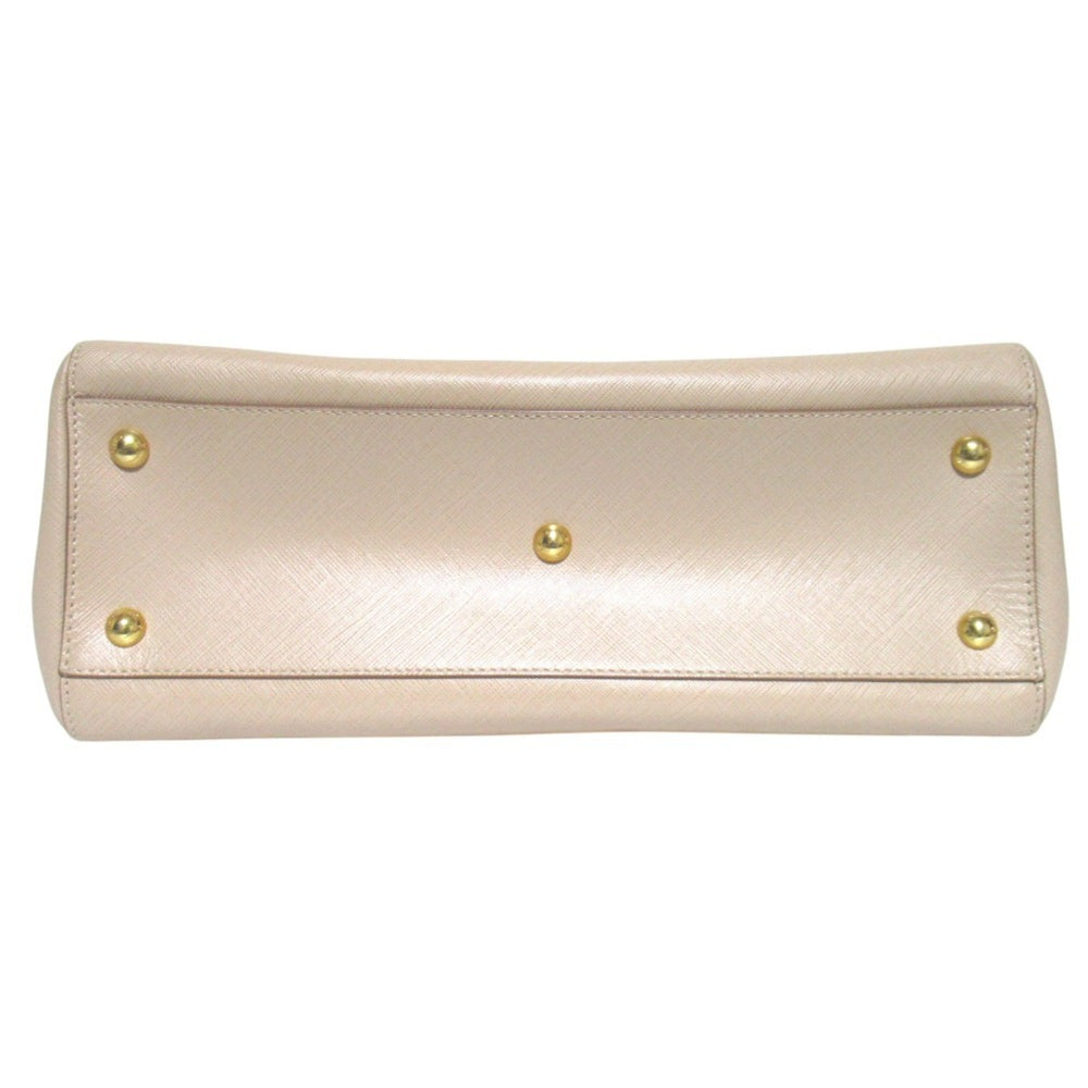 Salvatore Ferragamo Vara Ribbon Chain Tote Bag Shoulder Beige x Gold Hardware Women's — Like New