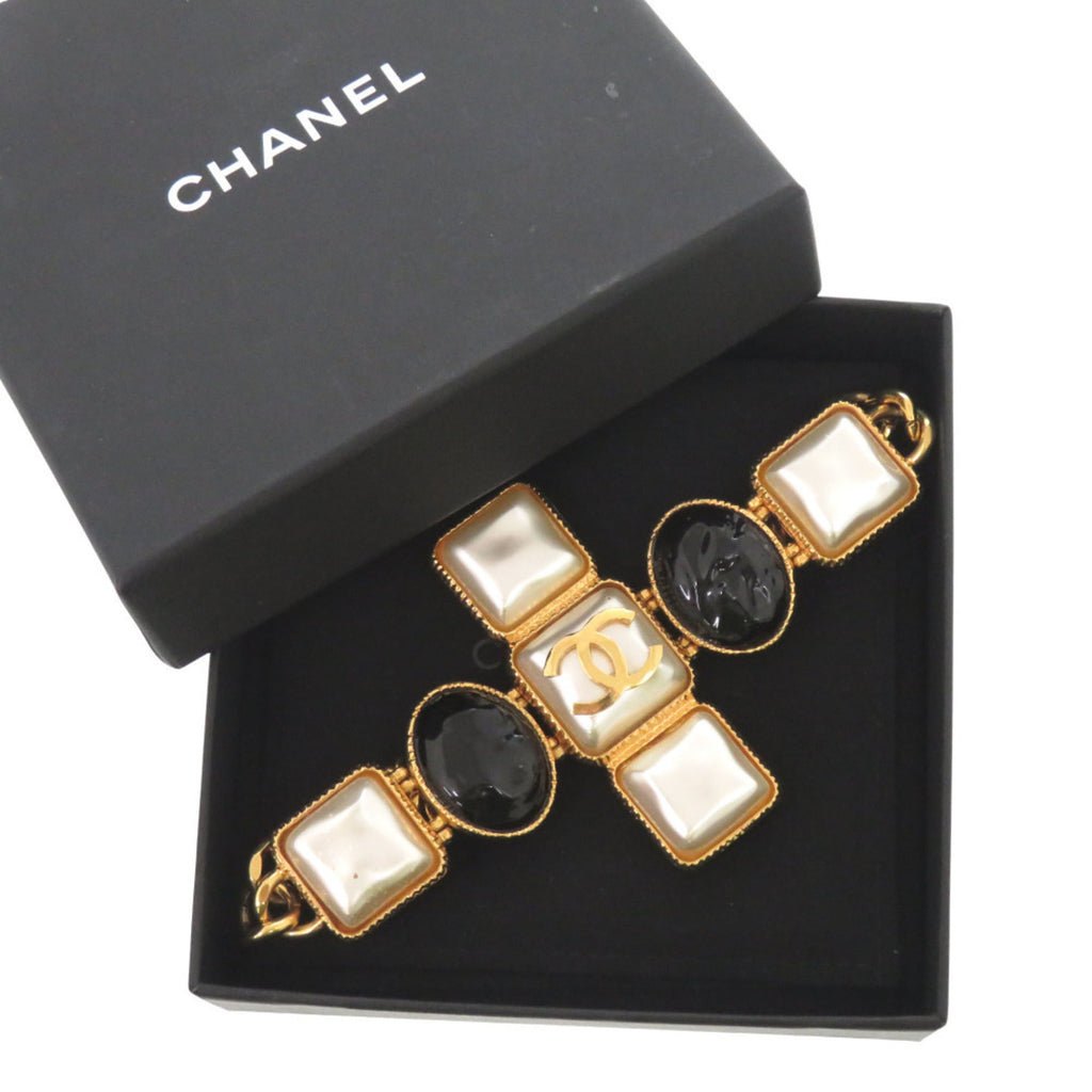 Excellent condition Chanel Gripoir Coco Mark Bracelet GP B20K with faux pearls and colored stones in gold, white, black, 1892