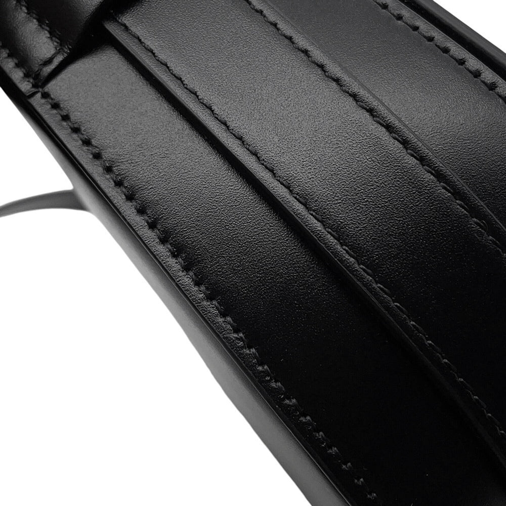 Celine shoulder bag, Maillon Triomphe, calf leather, 193123, black, handbag — Like New