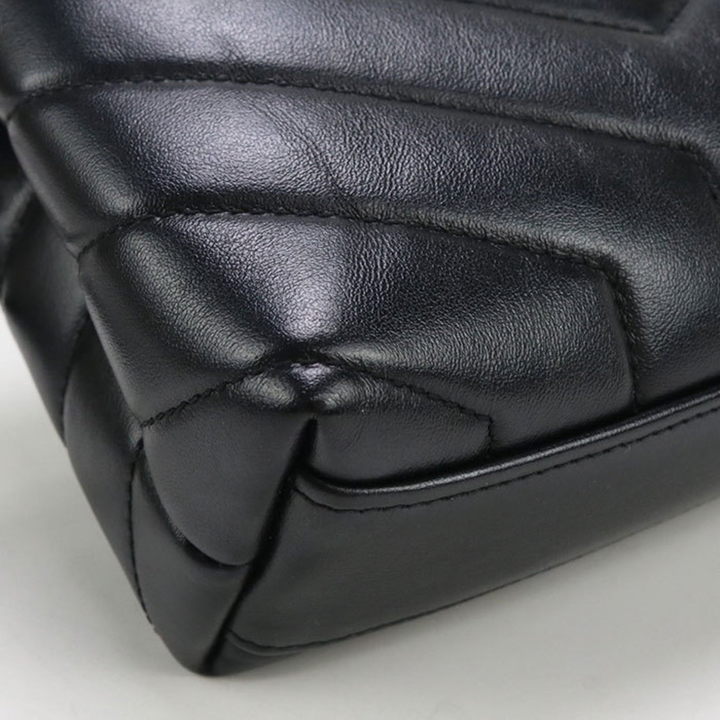 SAINT LAURENT Shoulder Bag SL95393 Lulu 467072 DV707 1000 Women's Black