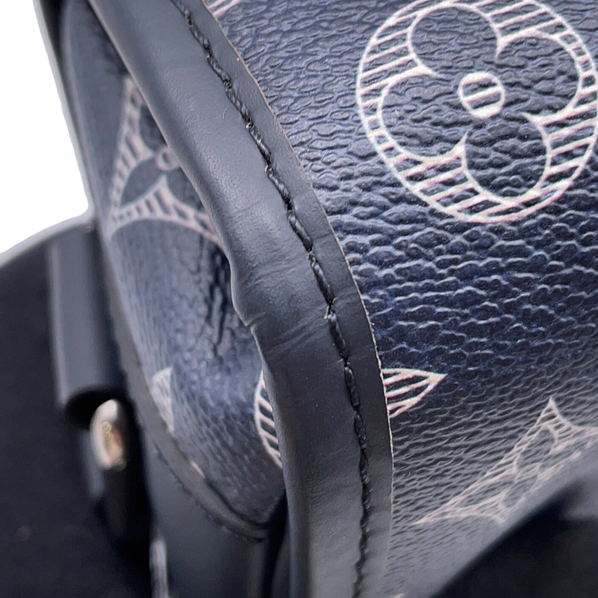 Louis Vuitton Shoulder Bag Monogram Savannah Chapman Brothers PM M54248 2017 Collection Handbag for Men LOUIS VUITTON — Like New