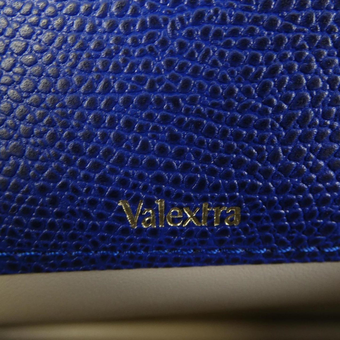 VALEXTRA Wallet