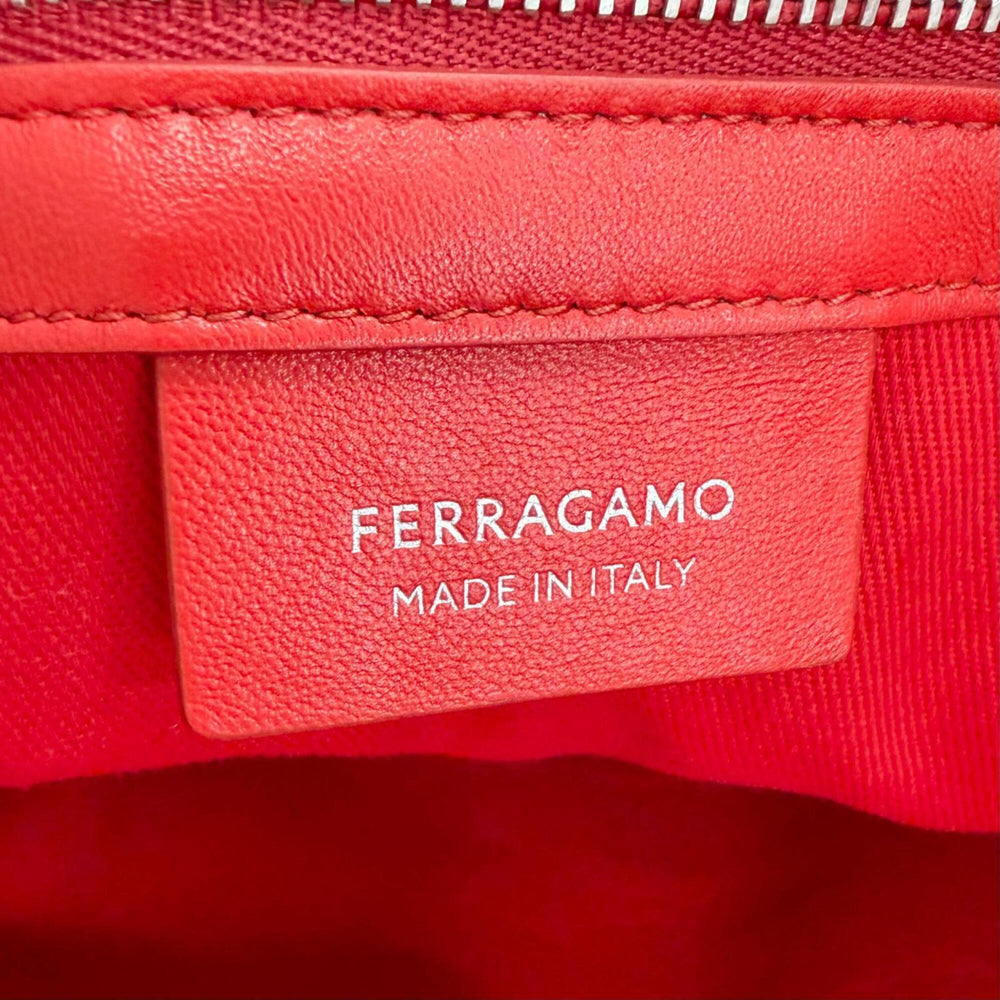 Salvatore Ferragamo FERRAGAMO 213986 Front Logo Leather Grosgrain Square Tote Bag Red Made in Italy Women's with Dust — Like New