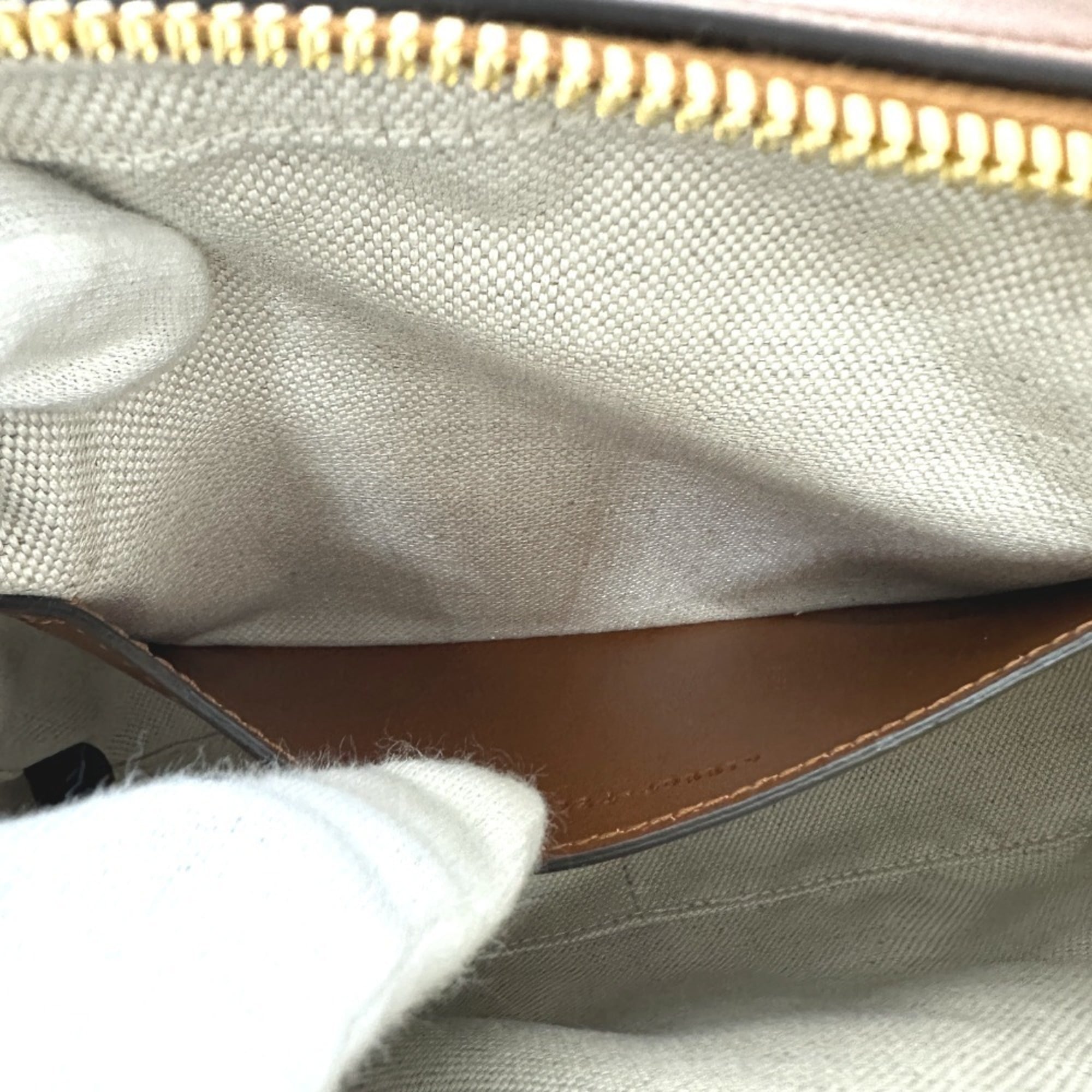 GUCCI 702234 GG Matelasse Double G Small Crossbody Shoulder Bag Leather Women's Brown E-240918-4 — New - Store Return