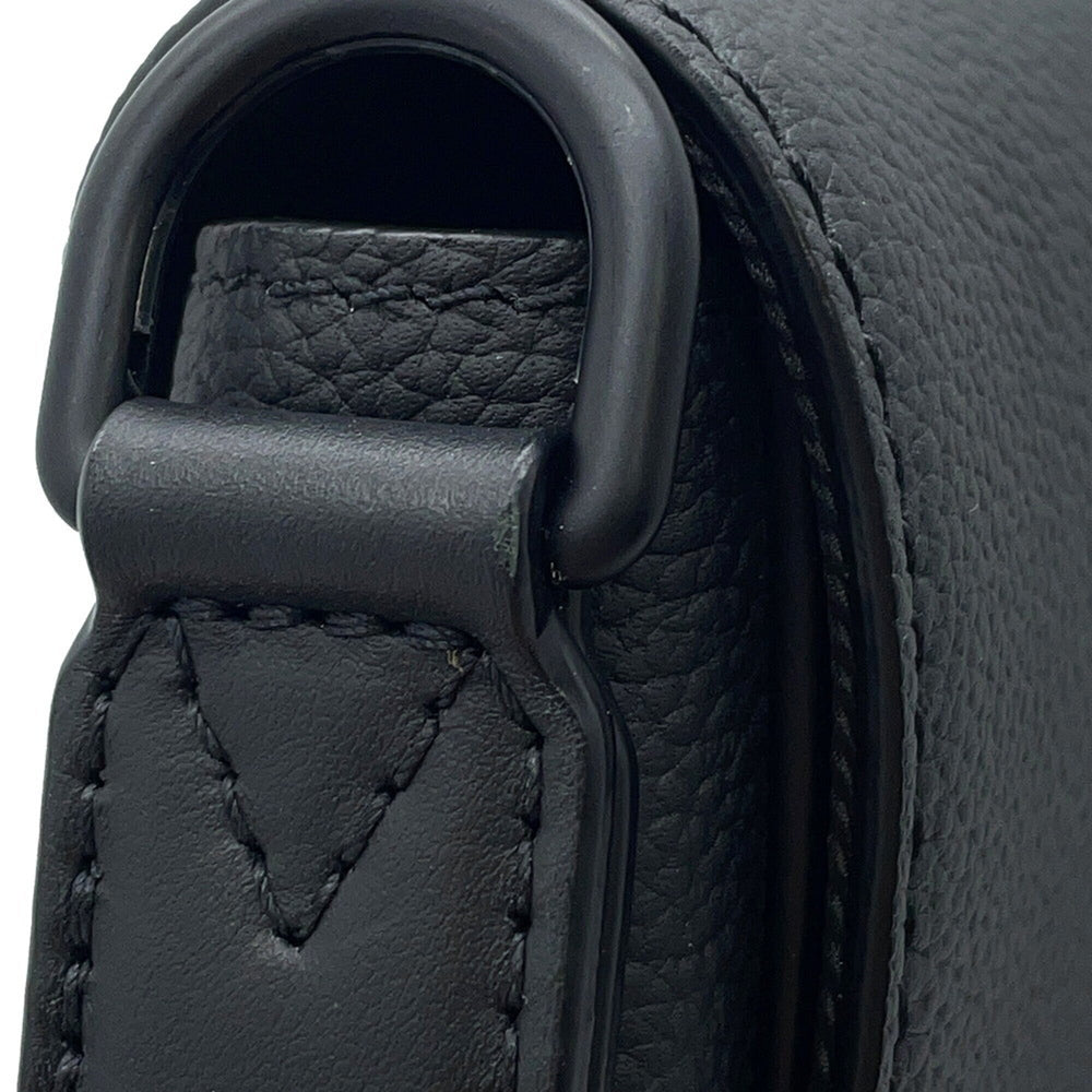 Louis Vuitton shoulder bag, grain leather, Takeoff, M57080, LOUIS VUITTON, black, handbag, men's, VUITTON — Like New