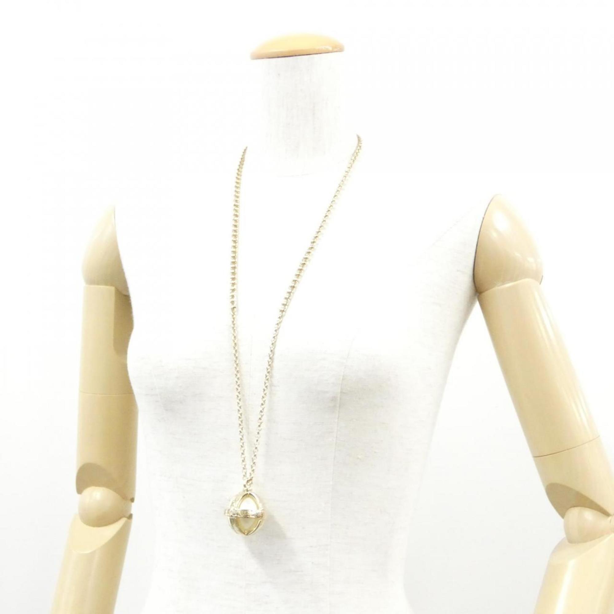 Chanel AB7518 necklace