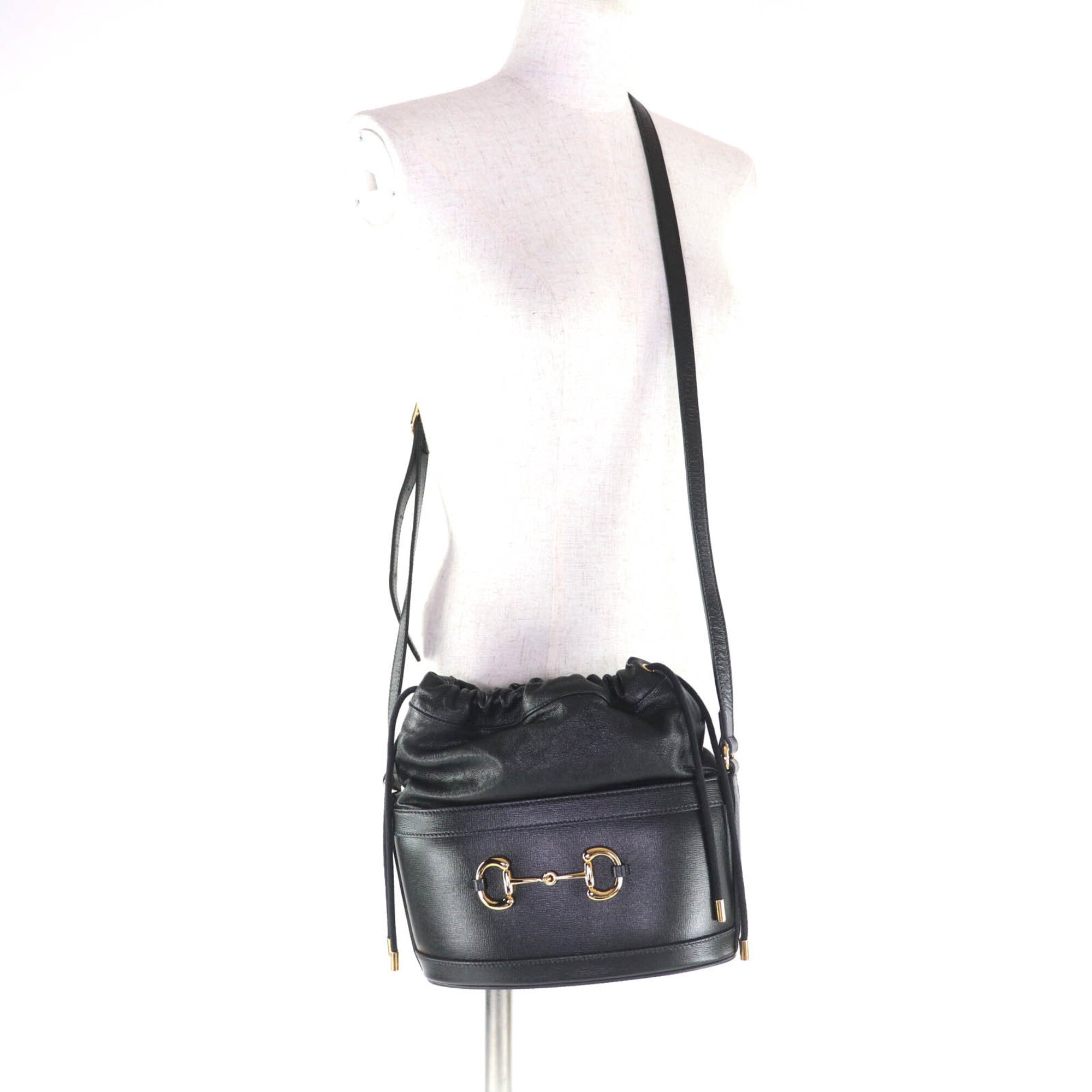 GUCCI 602118 Horsebit Leather Bucket Bag Shoulder Black Gold Hardware with Dust Made in Italy Women's — Like New