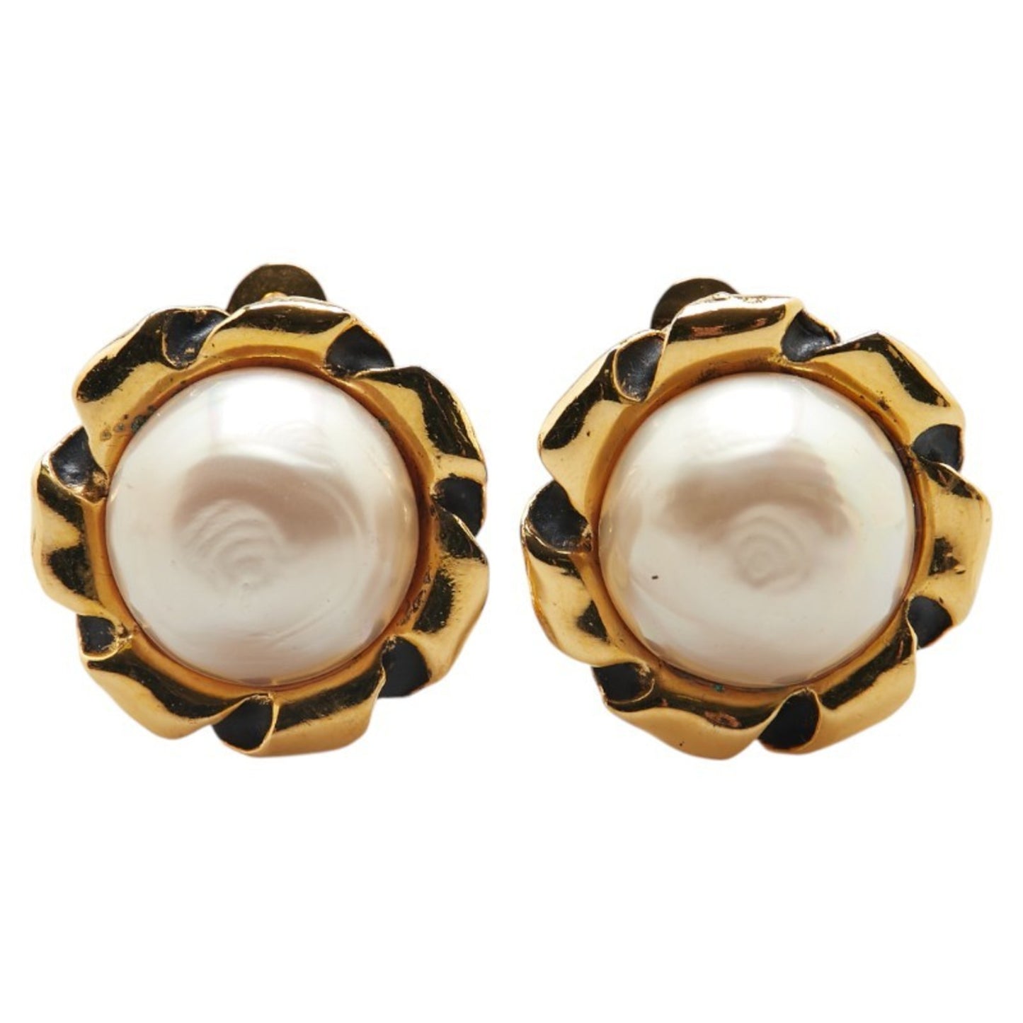 Chanel earrings, gold plated, with faux pearls, for women.