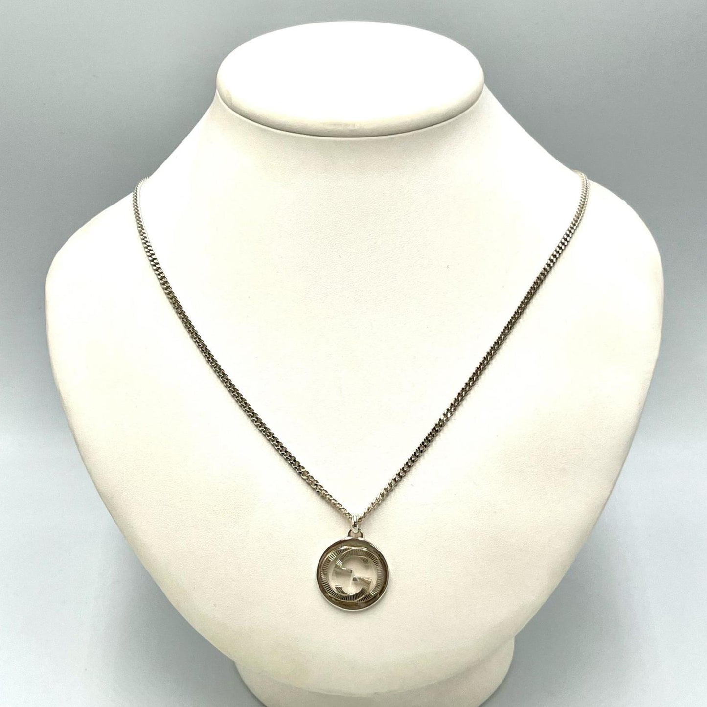 Gucci Men's Interlocking G Logo Necklace in Silver 925