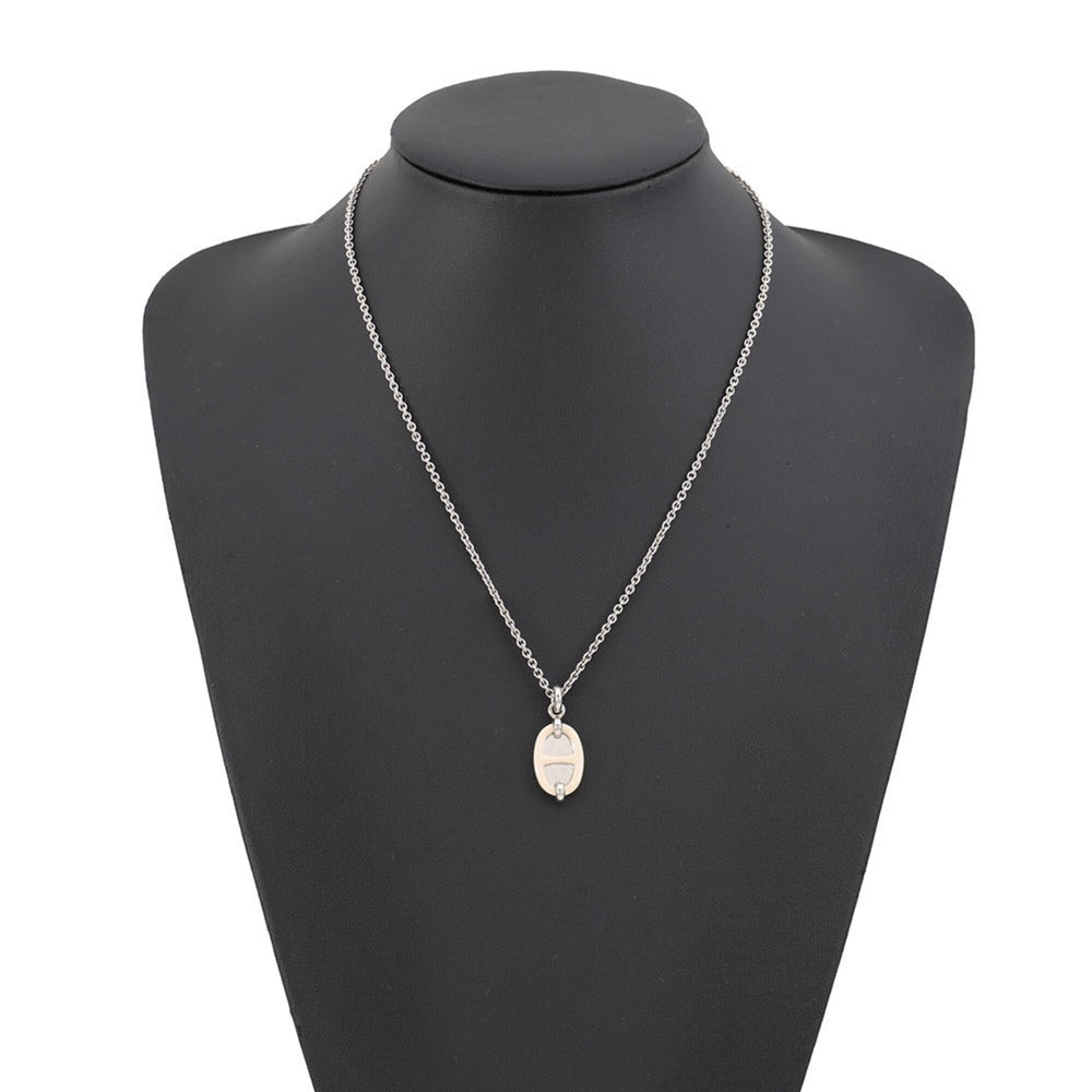 Hermes Necklace Pendant Mini Maillon PM HERMES White NECKLACE — Like New