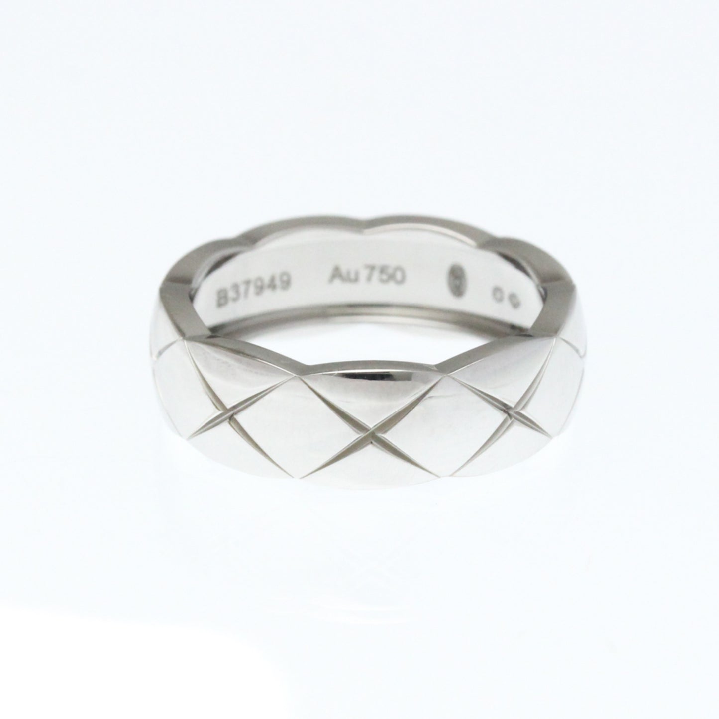 Chanel Coco Crush Ring Medium Size White Gold (18K) Fashion No Stone Band Ring Silver