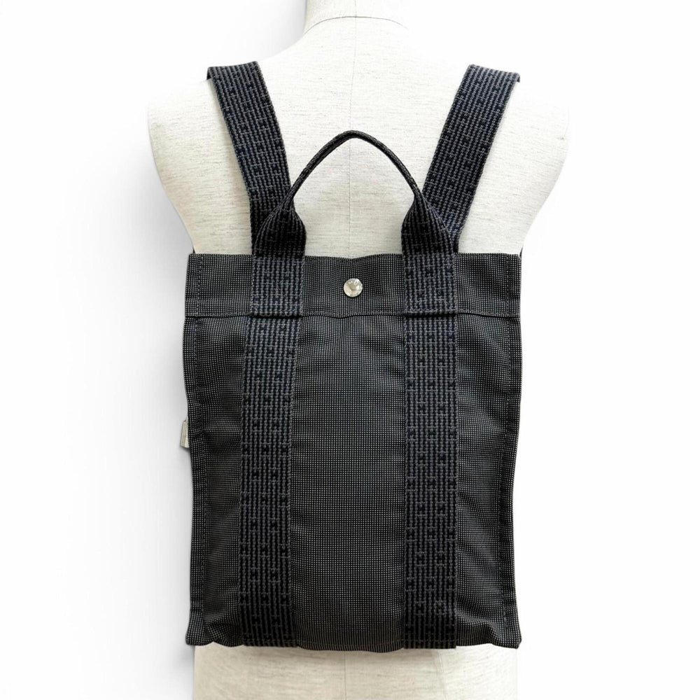 HERMES Hermes Herline Ad PM Canvas Backpack Daypack with Padlock, Gray, Made in France, Women's — Like New