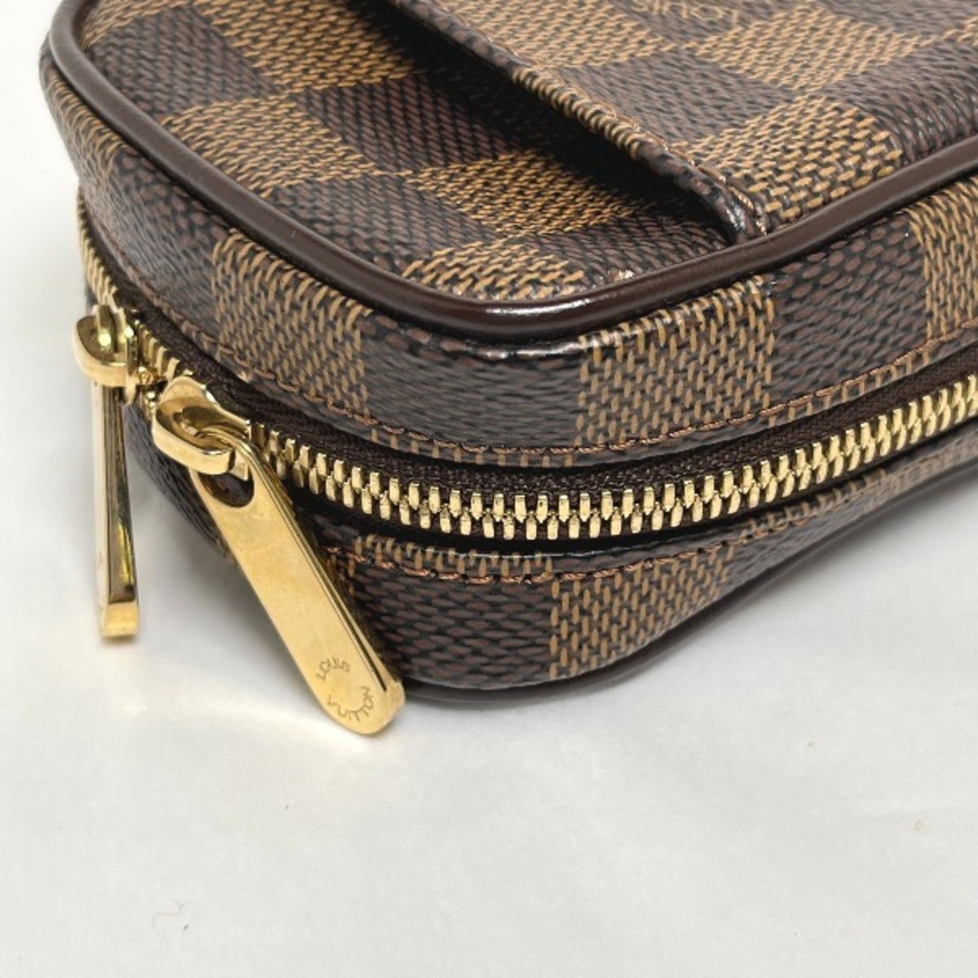 LOUIS VUITTON Etui Okapi PM Damier Pouch N61738 Louis Vuitton Brown LV — Like New