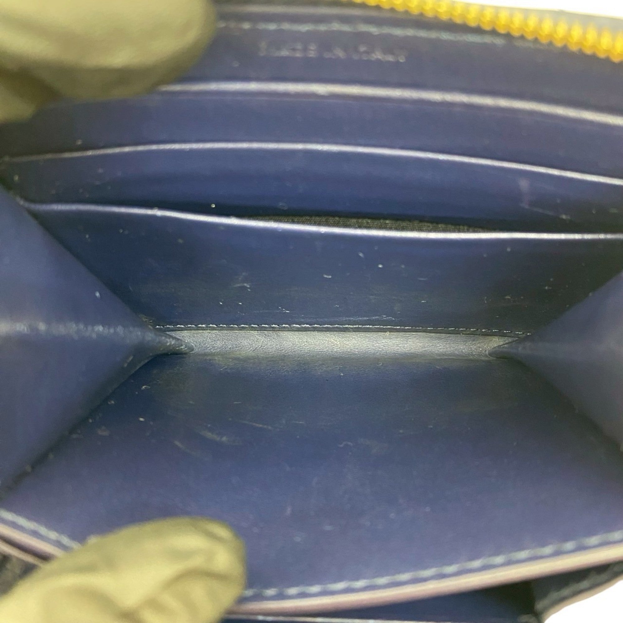 CELINE C Charm Compact Wallet, Quilted Leather, Genuine Round Zip, Bifold Navy, 37267