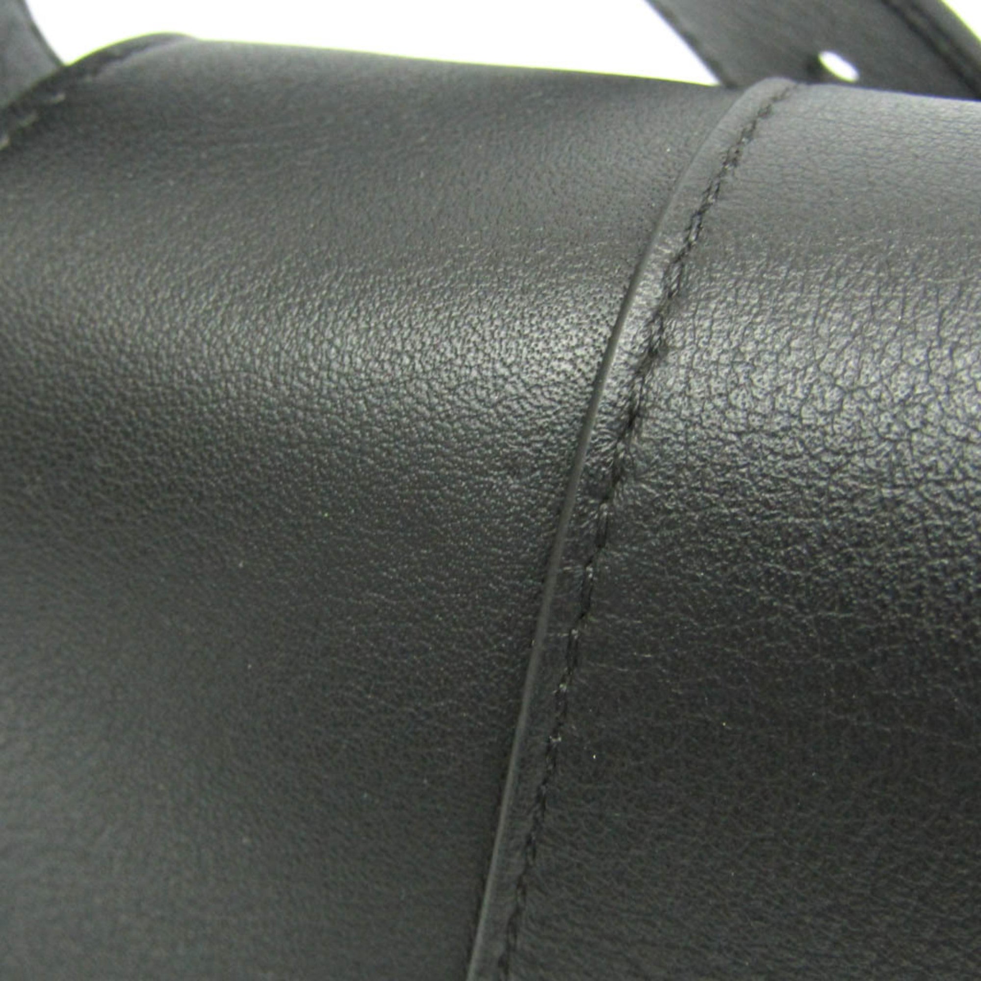 Balenciaga Downtown Medium 671354 Men,Women Leather Shoulder Bag Black — Like New