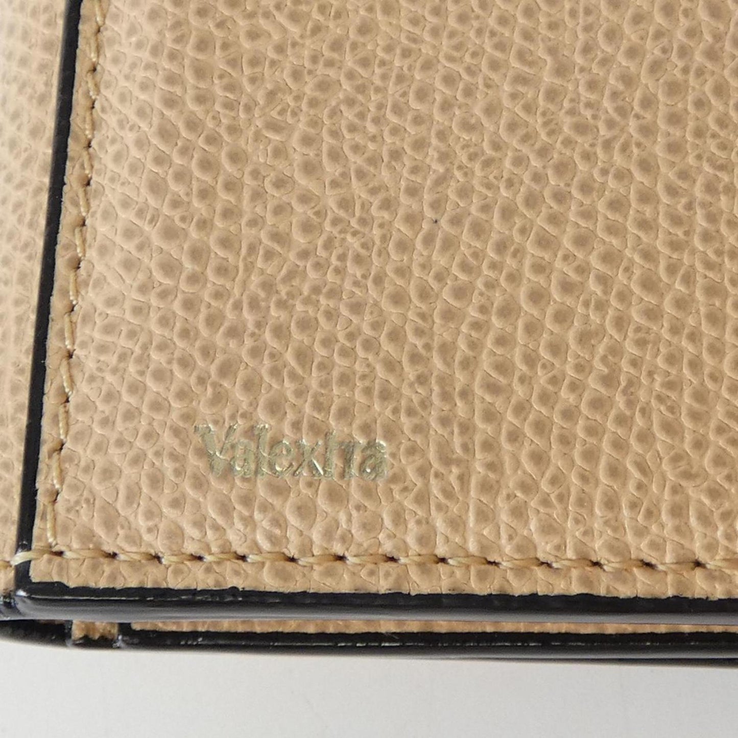 VALEXTRA Wallet
