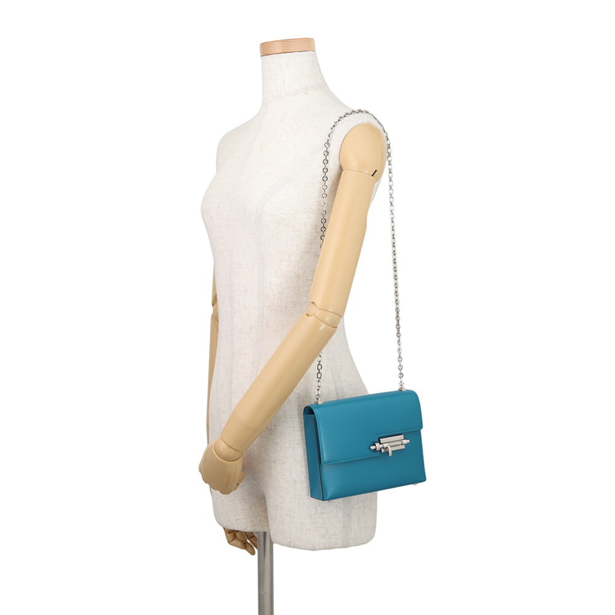 Hermes Chain Shoulder Bag Veroux Mini Blue Izmir Tadelakt C Stamp Handbag HERMES — Like New