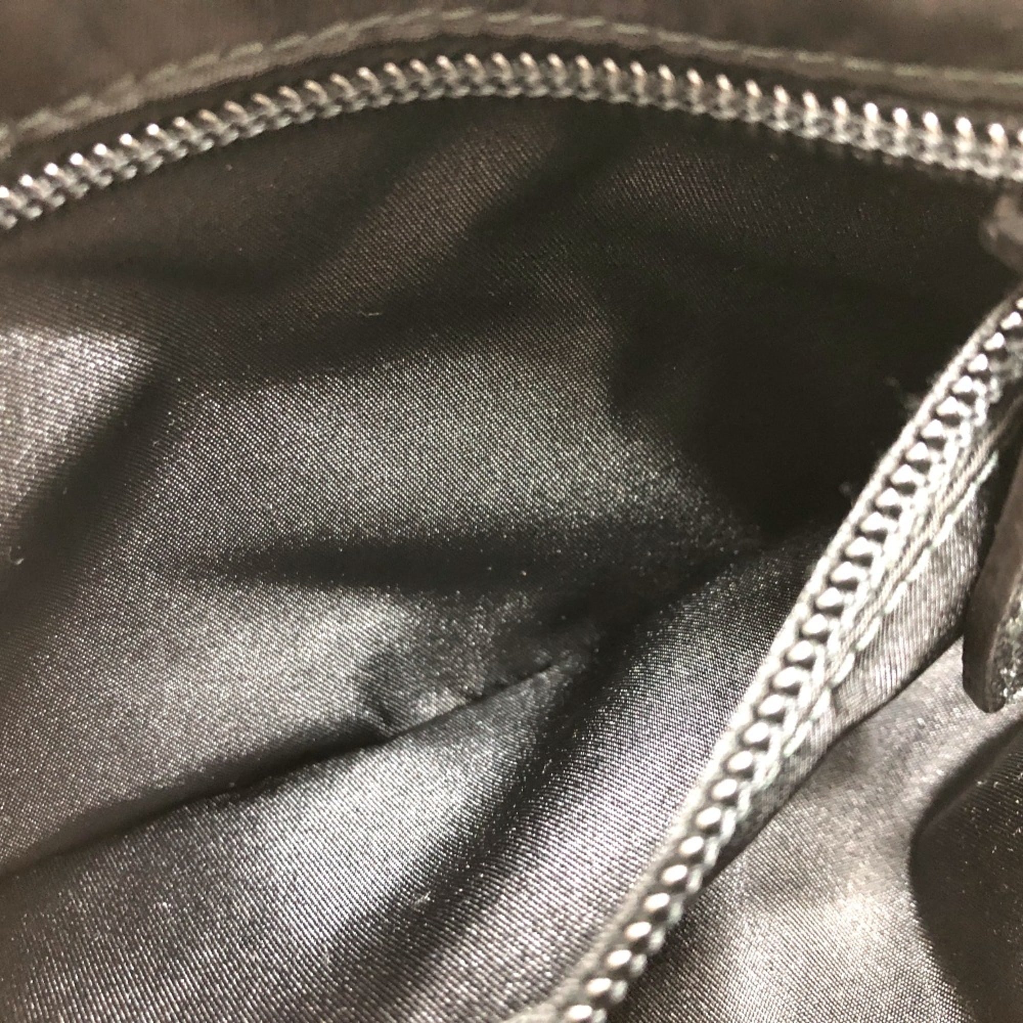 PRADA 1NA350 Makeup pouch Cosmetics Pouch Pouch NERO Black — Like New