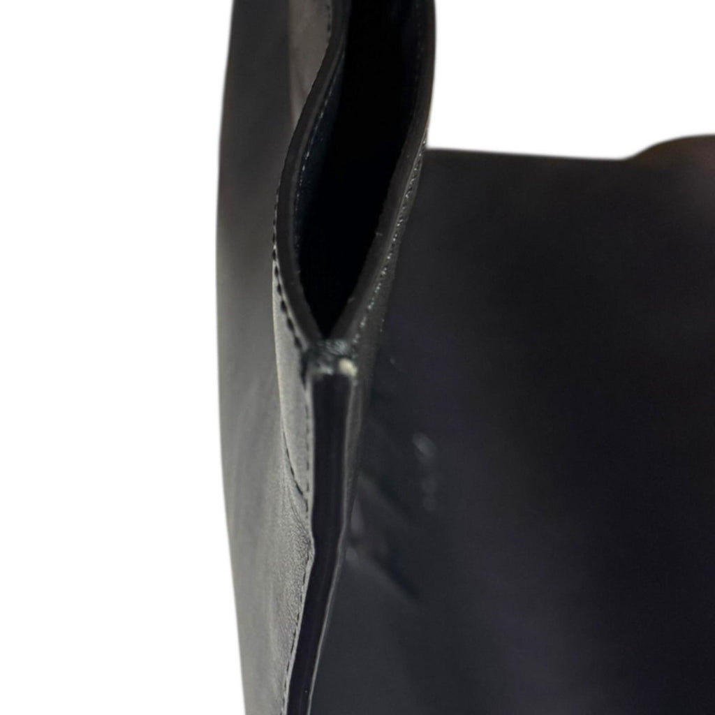 Fendi Flat Bag Tote Leather 7VA538 Black Men's FENDI