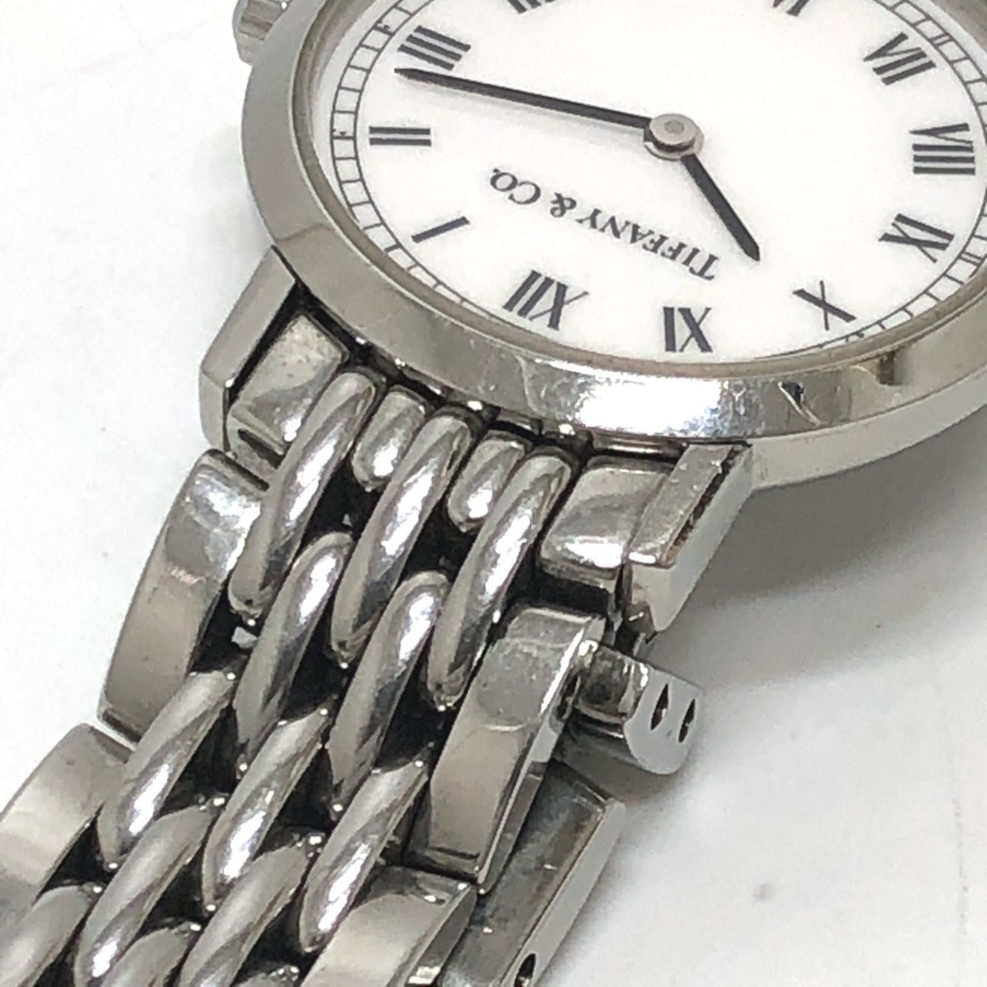 TIFFANY&Co. Tiffany M1510 Classic Quartz Round 2 Hand Analogue Watch SS Ladies Silver — Good