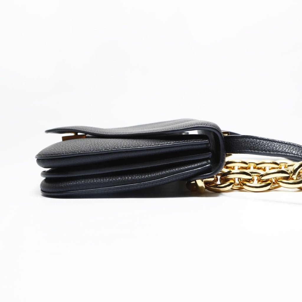 Bottega Veneta Leather Mount Envelope Chain Shoulder Bag in Black