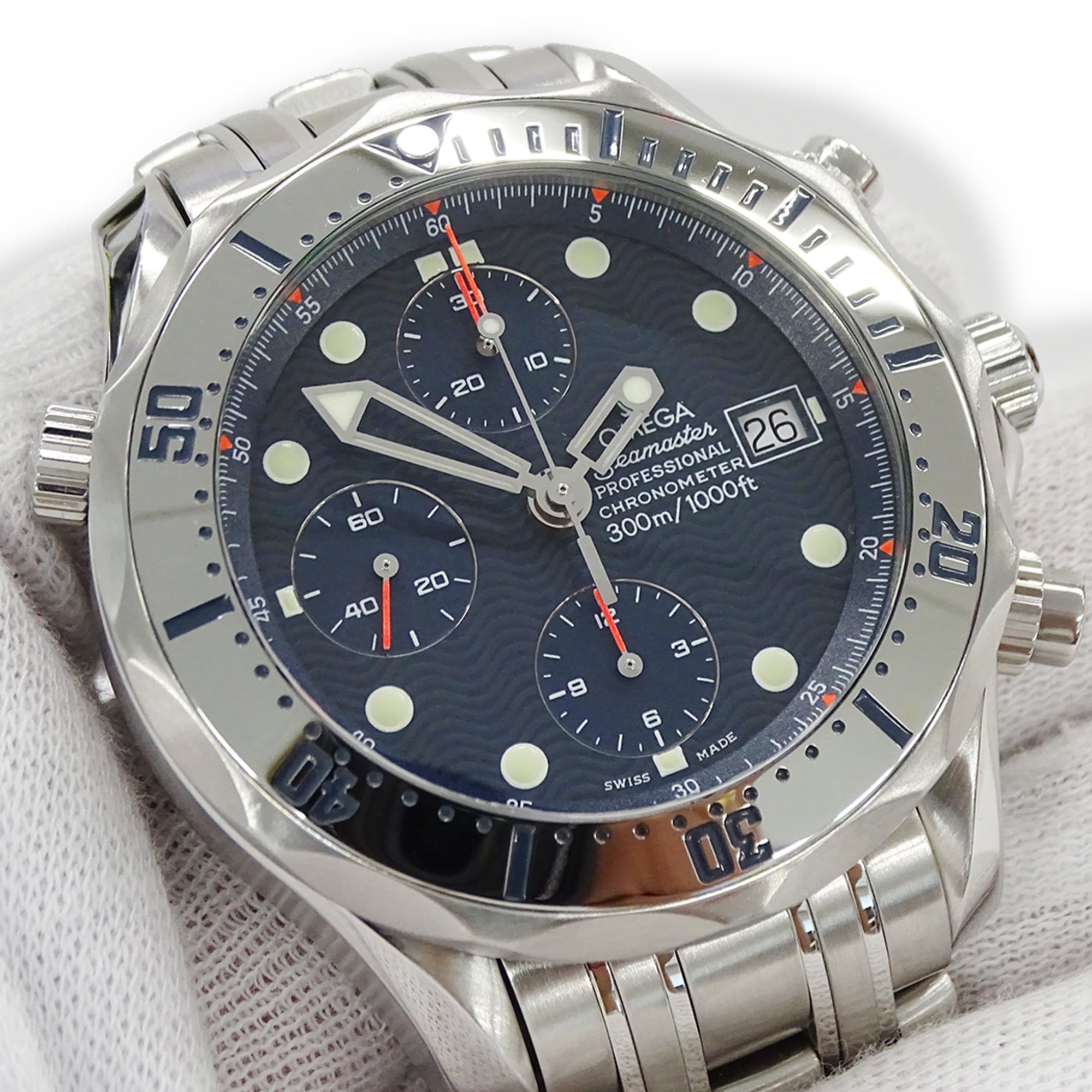 Omega Seamaster 2598.80 Men's Watch, Brand Name, 300m Water Resistant, Chronograph, Date, Automatic Movement, Stainless Steel (SS), Silver/Navy — Good