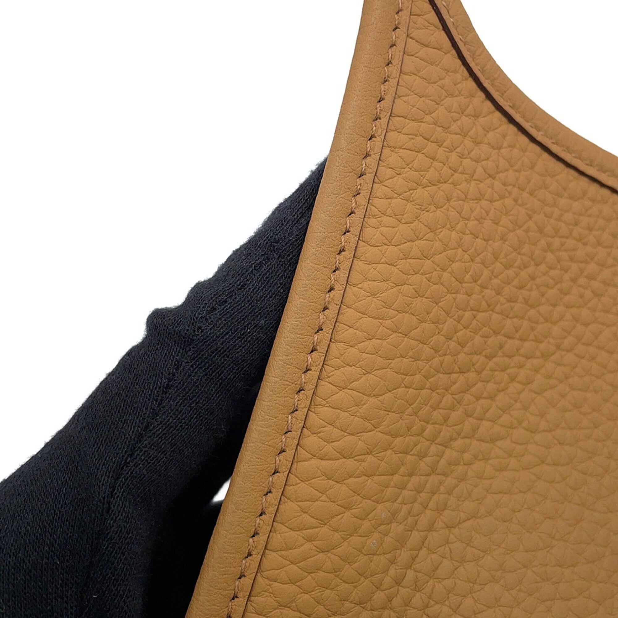 Hermes Evelyne TPM 85cm Shoulder Bag, Amazon Biscuit Nata, Taurillon Clemence Leather, K Stamp. HERMES Evelyne, Handbag, Women's Handbag — Like New