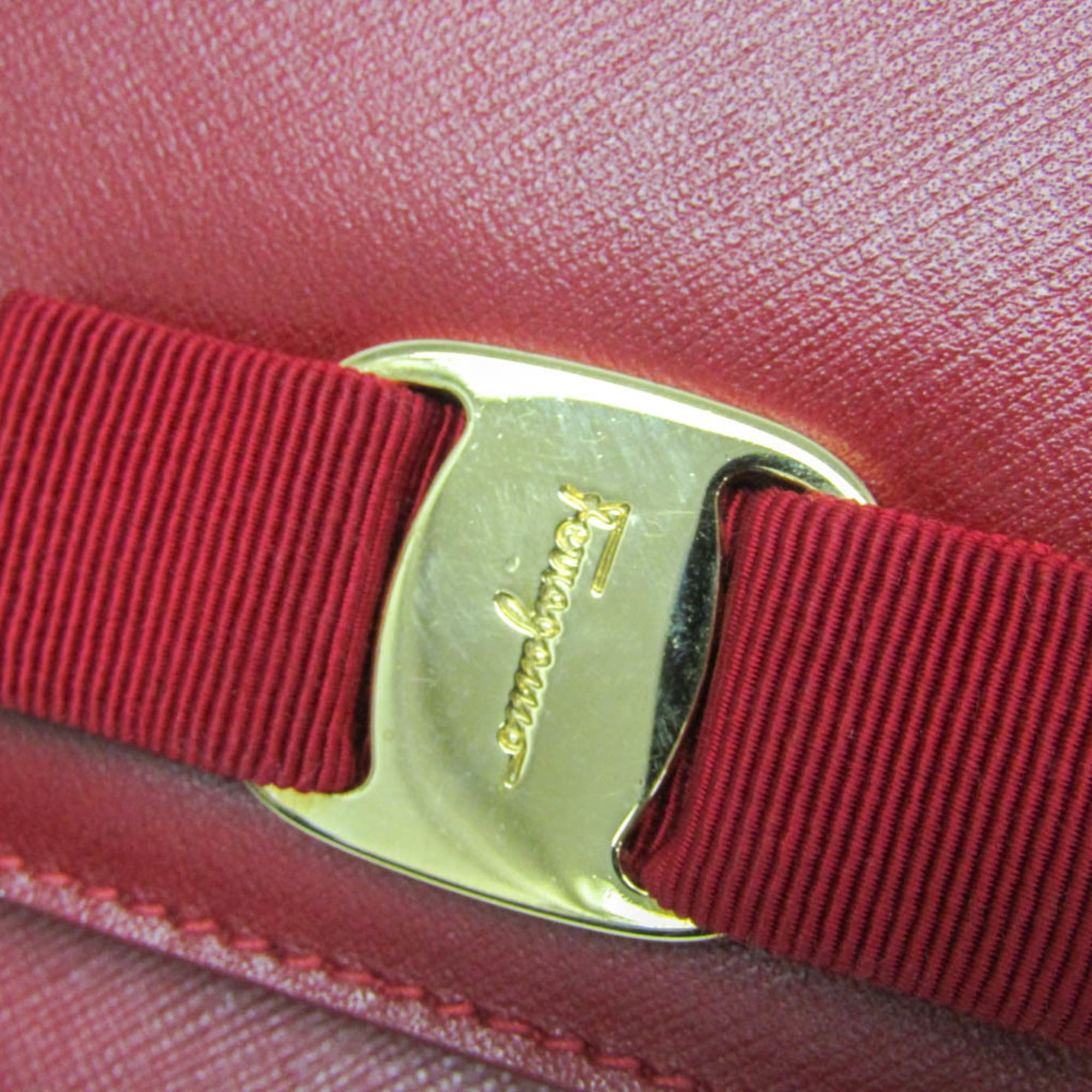 Salvatore Ferragamo Vara Chain Shoulder Bag AU-21 D855 Women's Leather Shoulder Bag Red Color