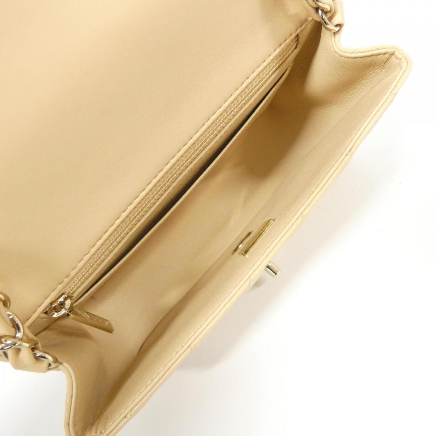 Chanel 69900 Shoulder Bag