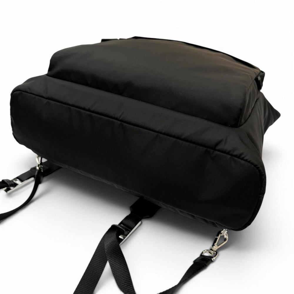 PRADA 2VG098 Triangle Logo Saffiano Leather Re-Nylon 2-Way Backpack Tote Bag Black Made in Italy Men's with Dust — Like New