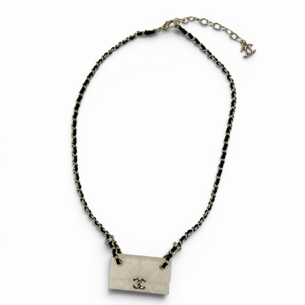 CHANEL B23C Matelassé bag motif Coco Mark chain necklace, ivory, made in Italy, 2023 model, women's — Like New